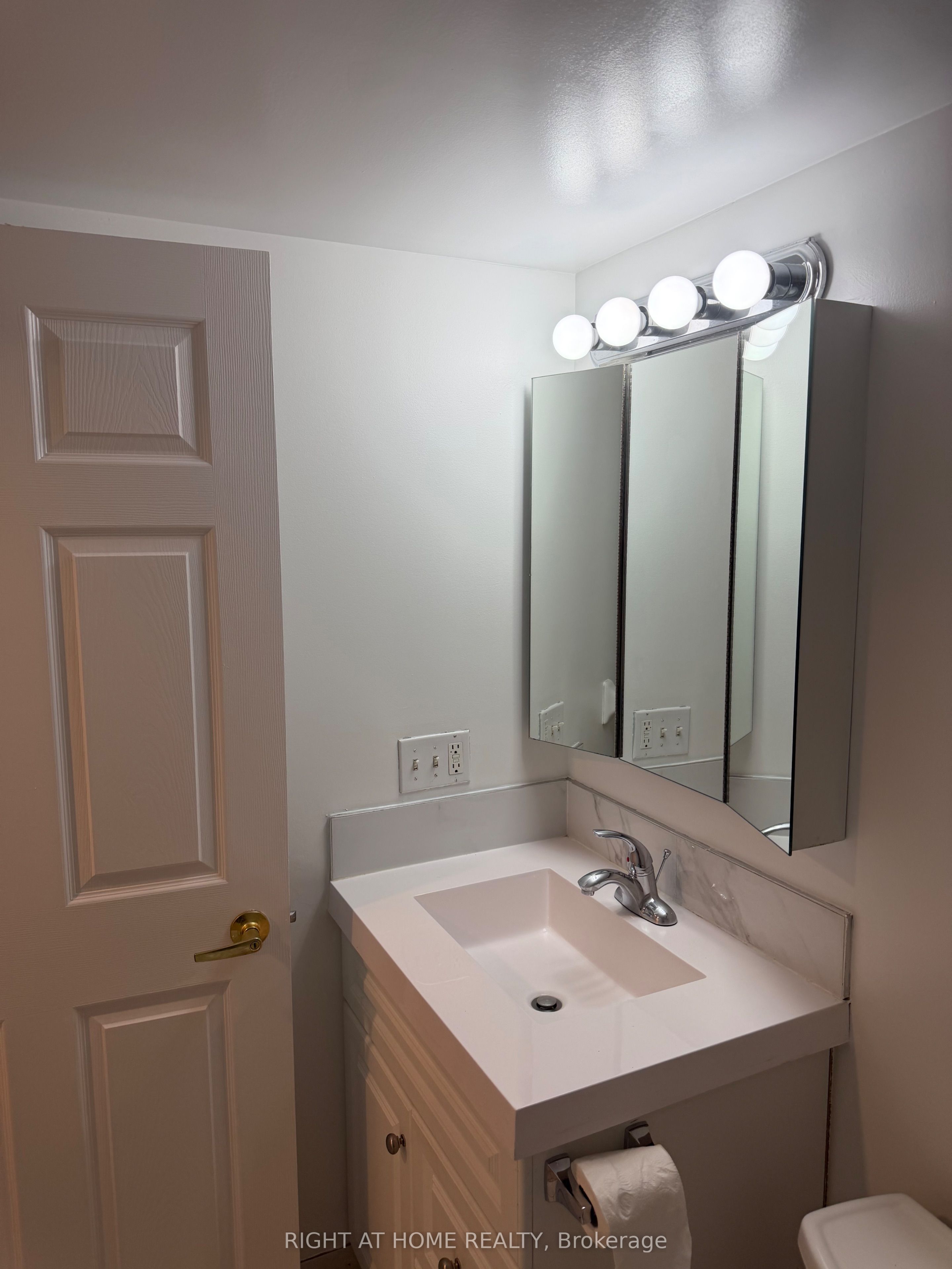 26 Olive Avenue 908 Property Photo 4