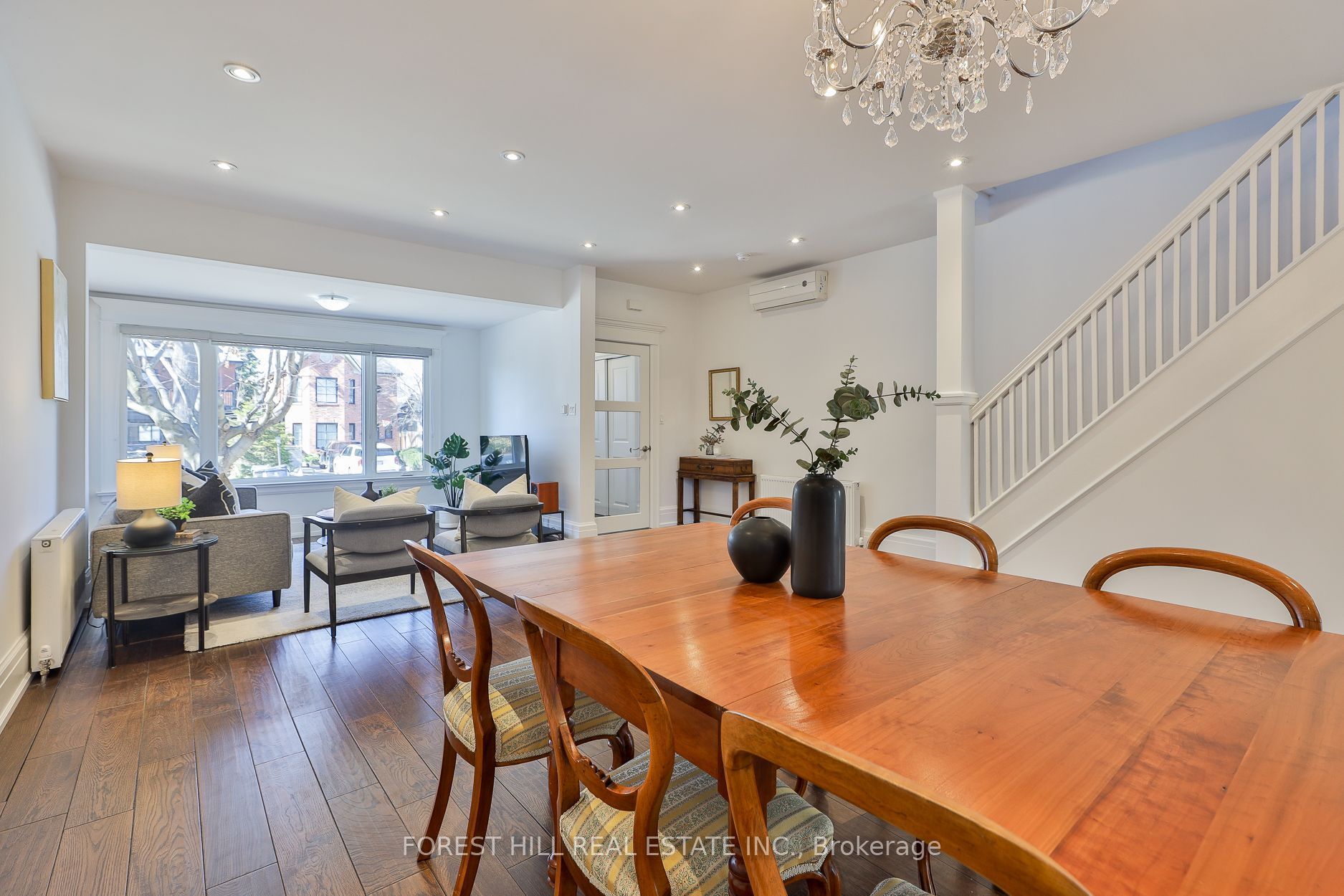 163 Wychwood Avenue Property Photo 4