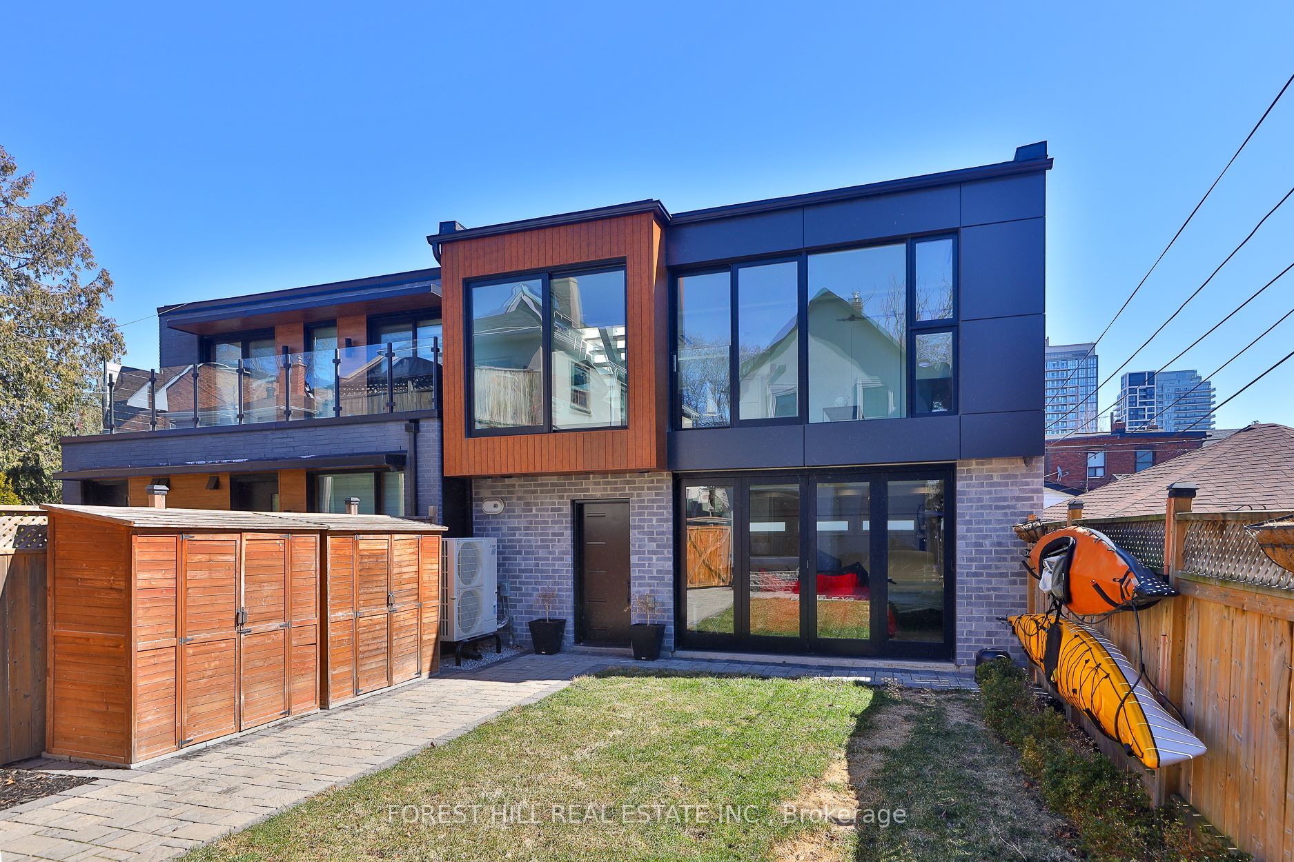 163 Wychwood Avenue Property Photo 15