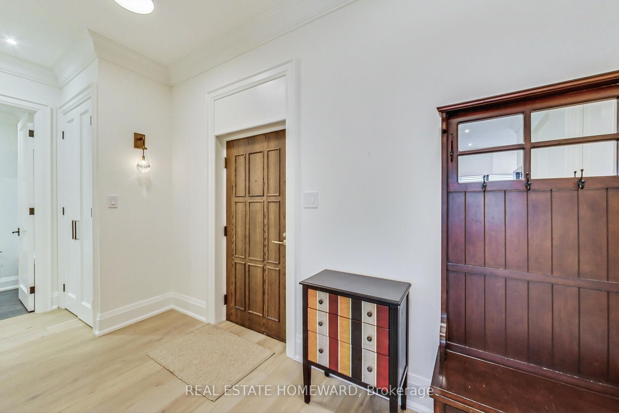 55 Harbour Square 3612 Property Photo 2
