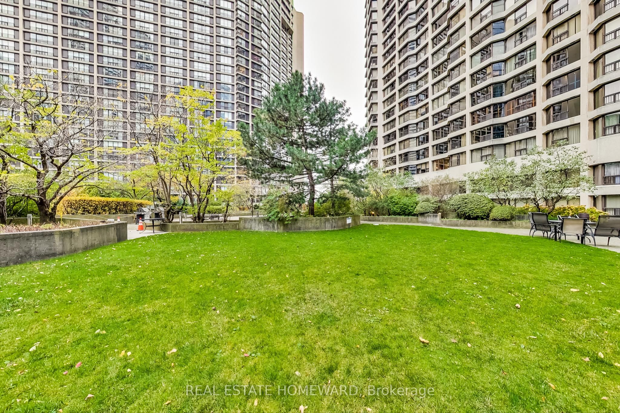 55 Harbour Square 3612 Property Photo 32