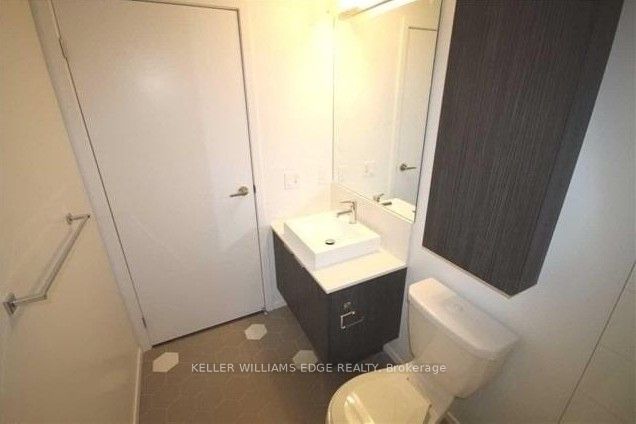 68 Shuter Street 1009 Property Photo 8