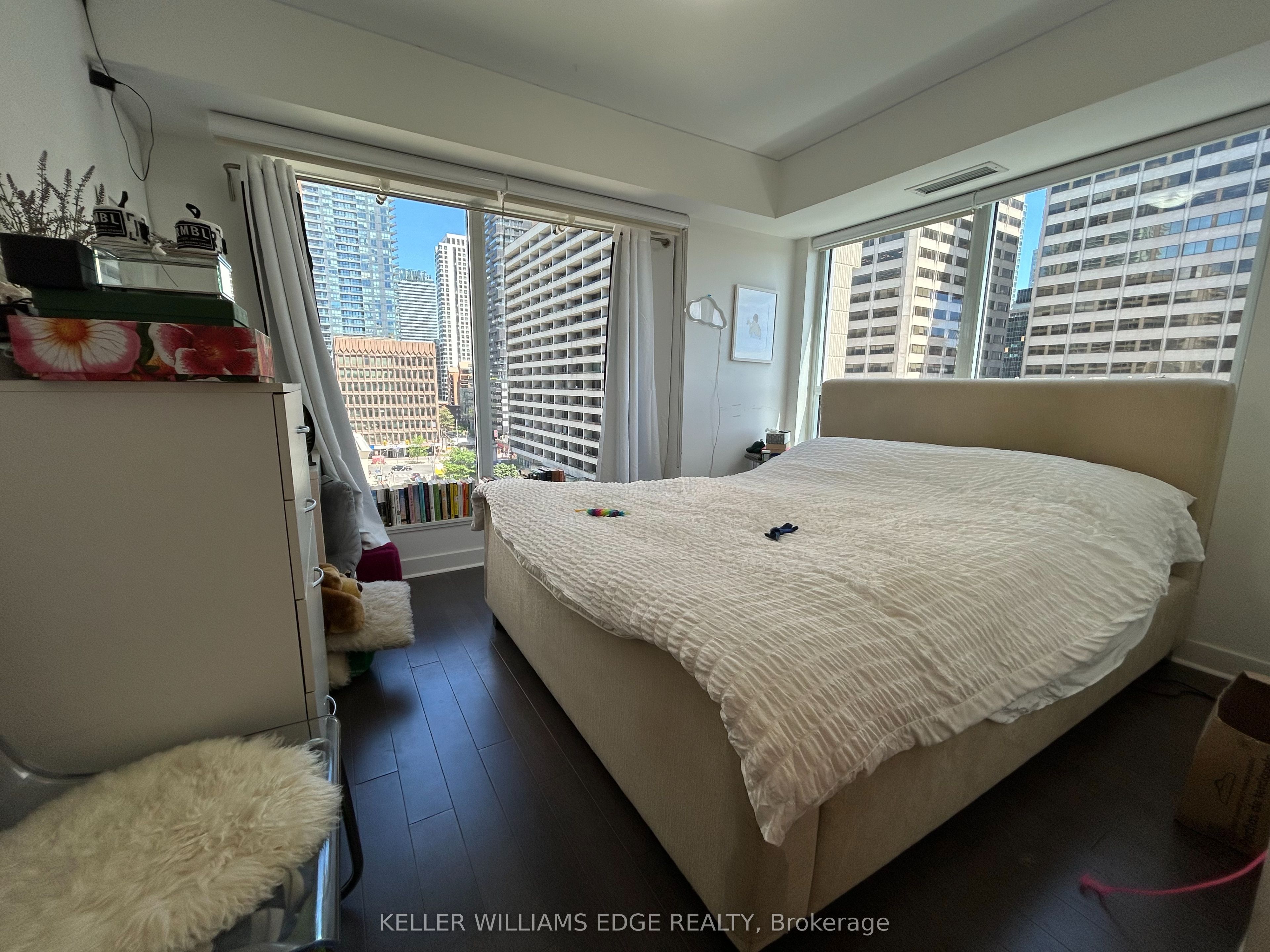 58 Orchard View Boulevard 707 Property Photo 4