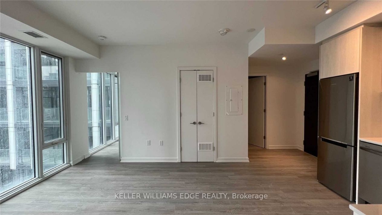 50 Power Street 818 Property Photo 14