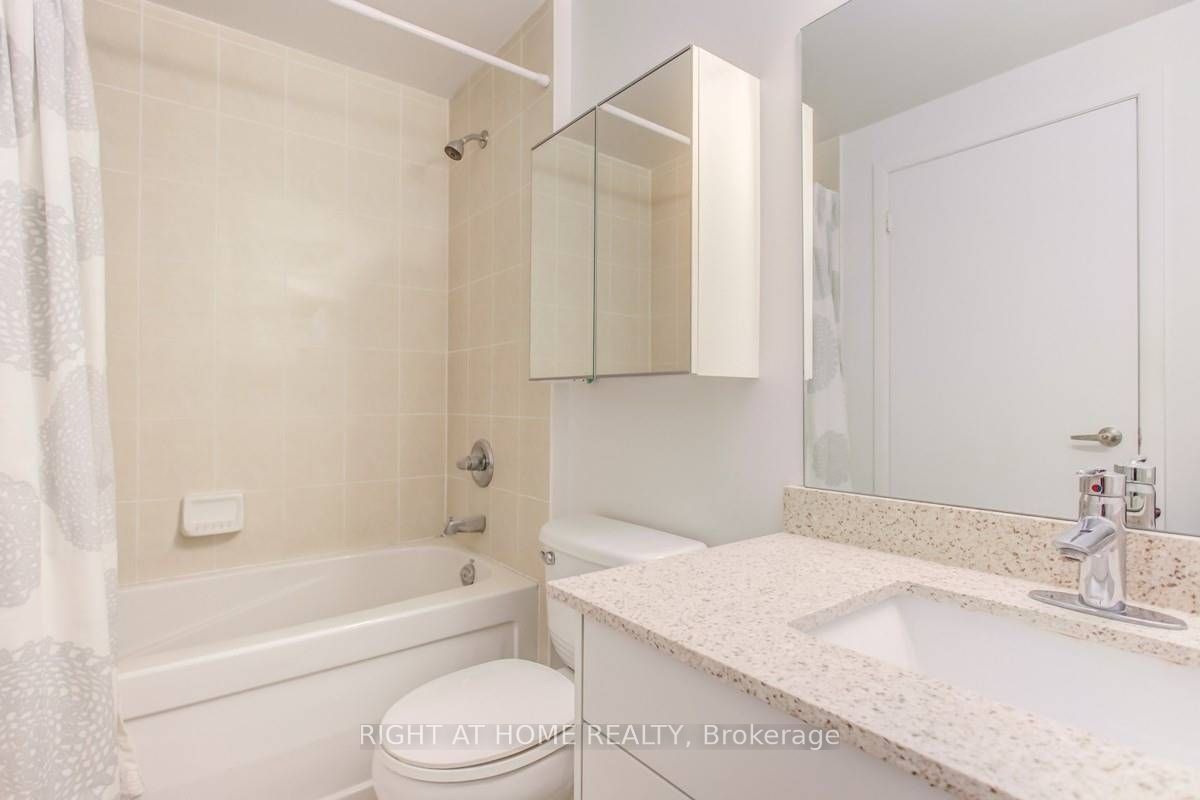600 Fleet Street 734 Property Photo 12