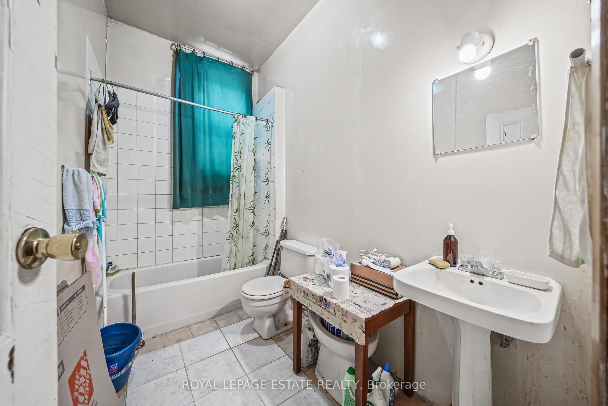 110-112 Baldwin Street Property Photo 31