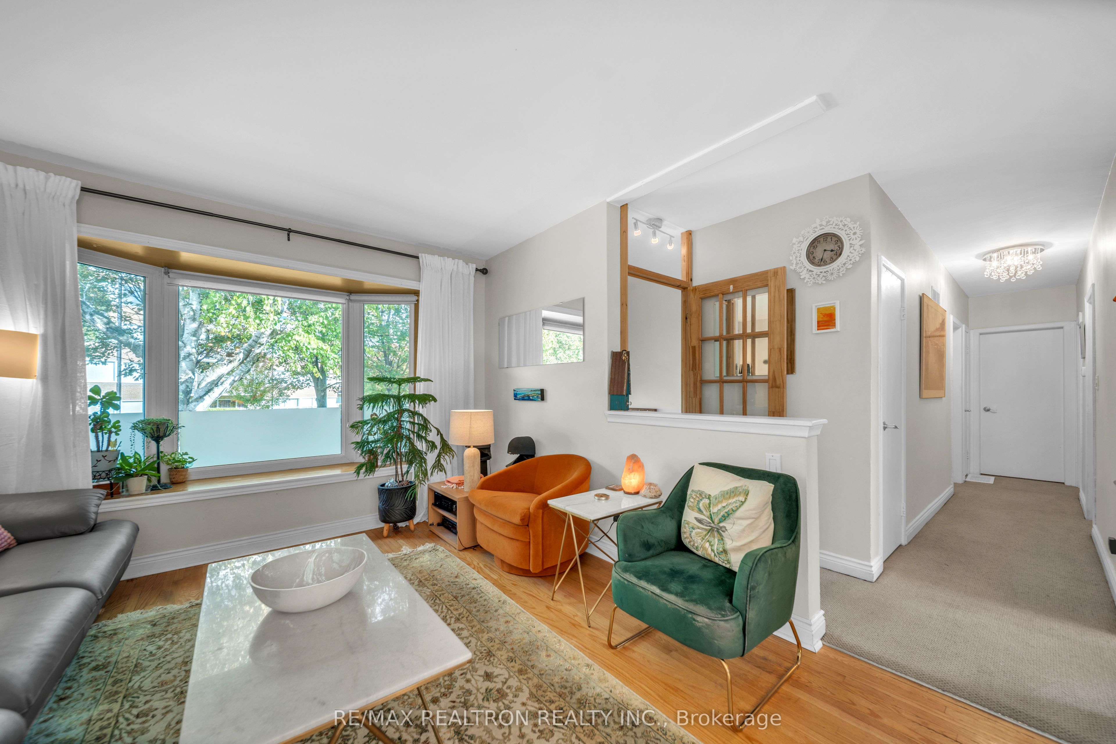 79 Paperbirch Drive Property Photo 8