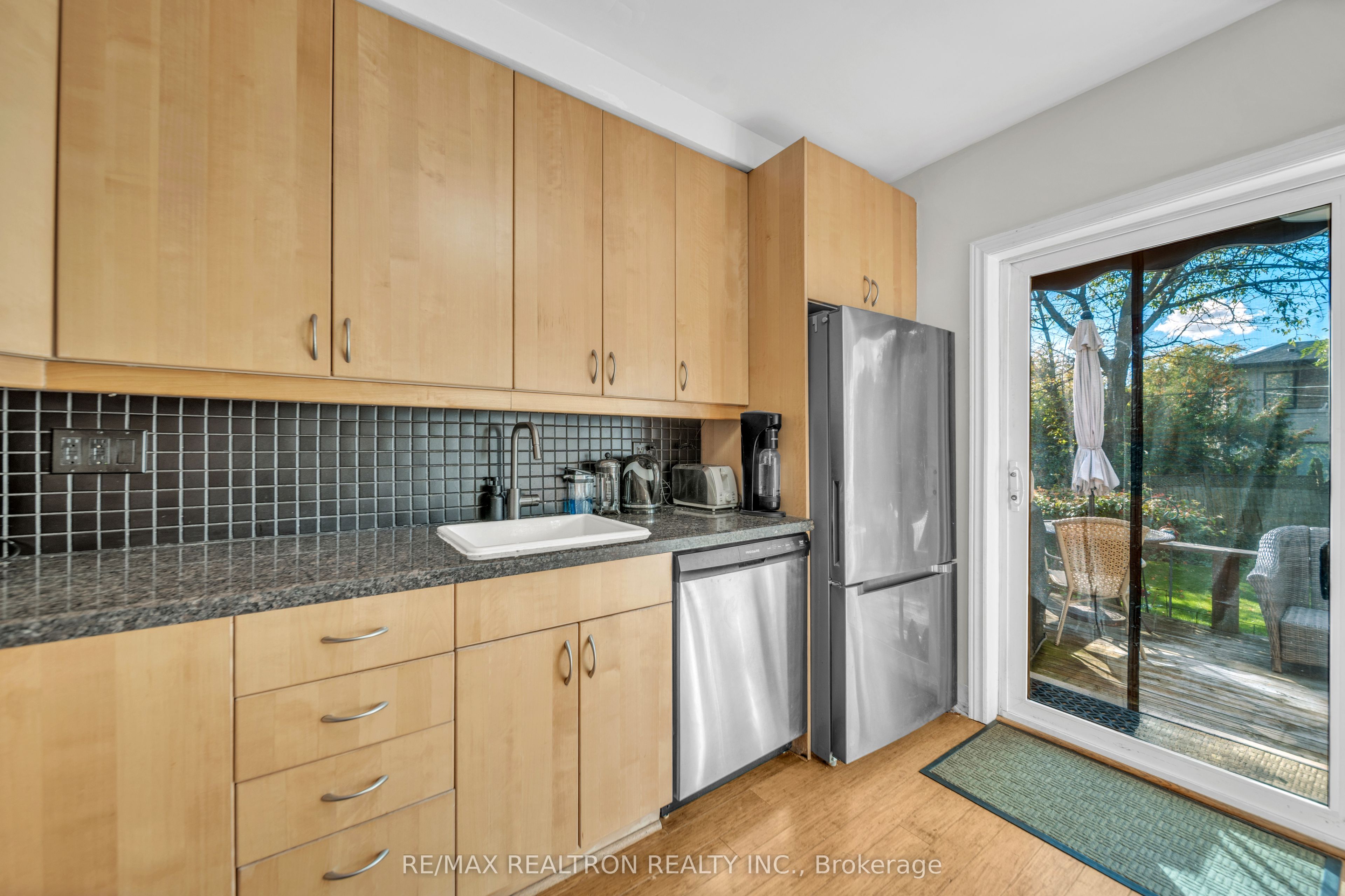 79 Paperbirch Drive Property Photo 13