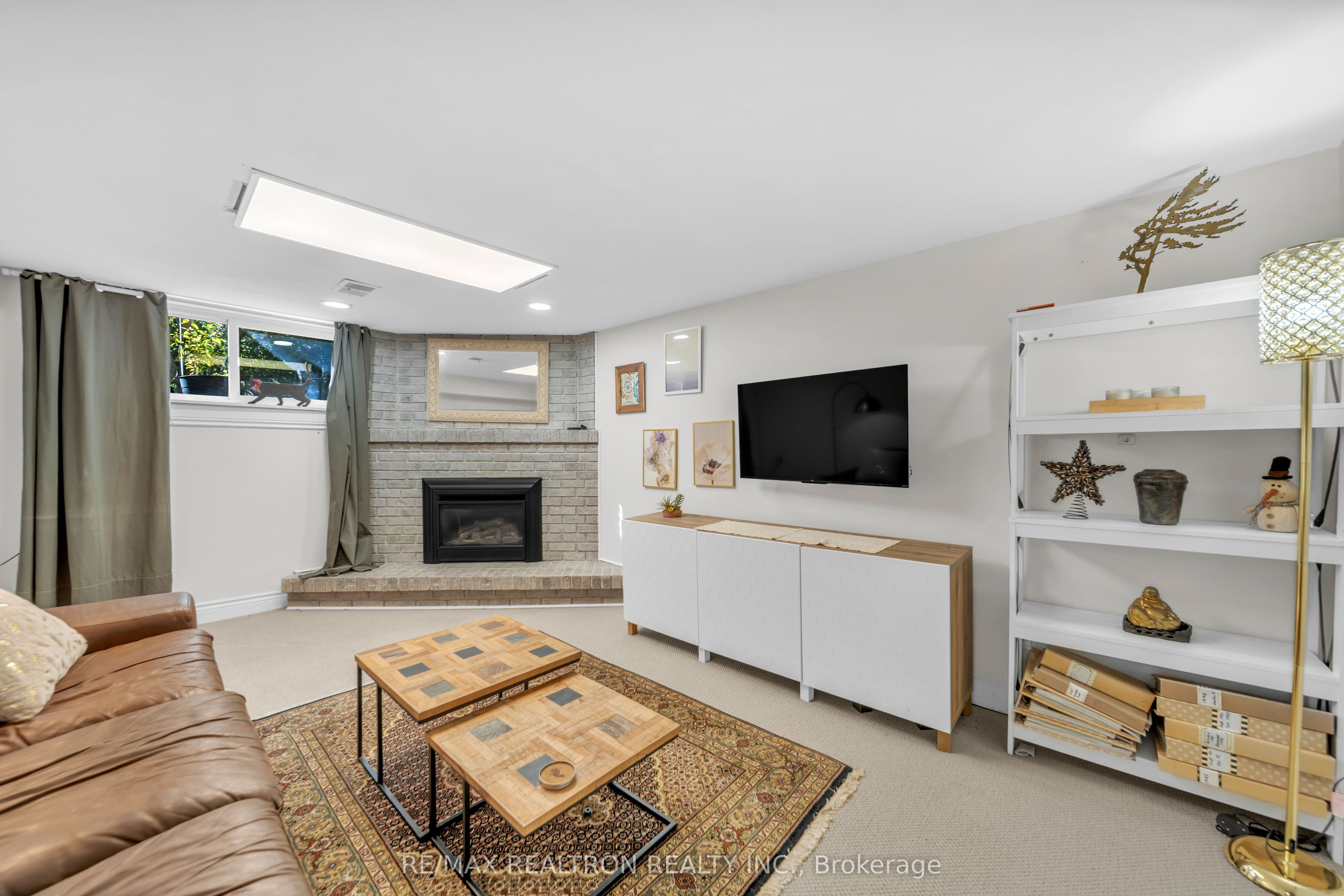 79 Paperbirch Drive Property Photo 20