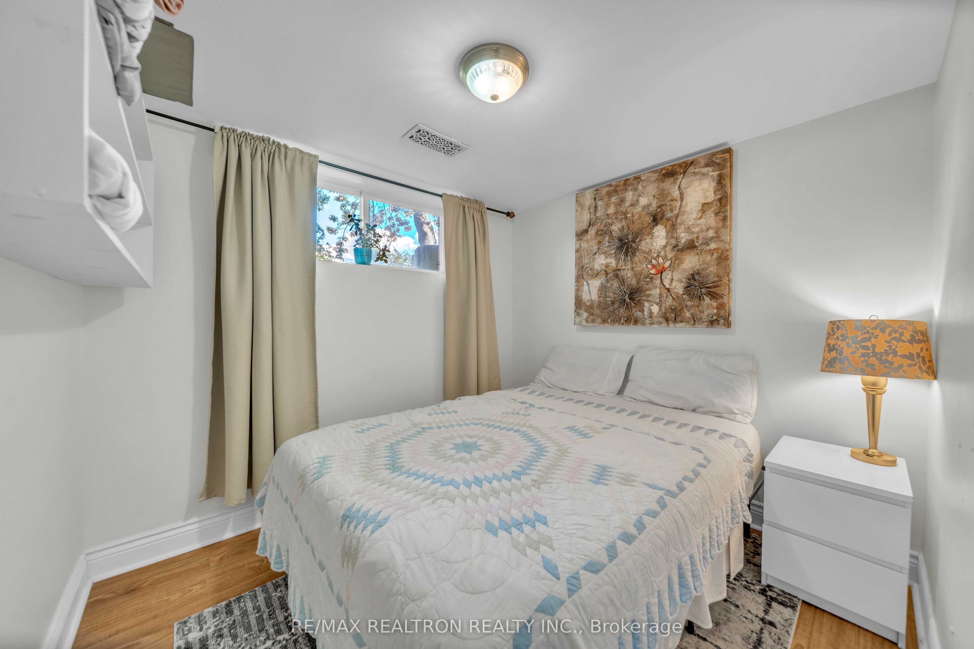 79 Paperbirch Drive Property Photo 27