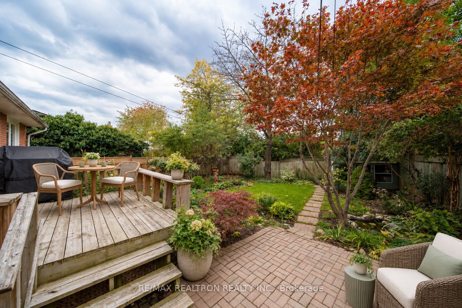 79 Paperbirch Drive Property Photo 30