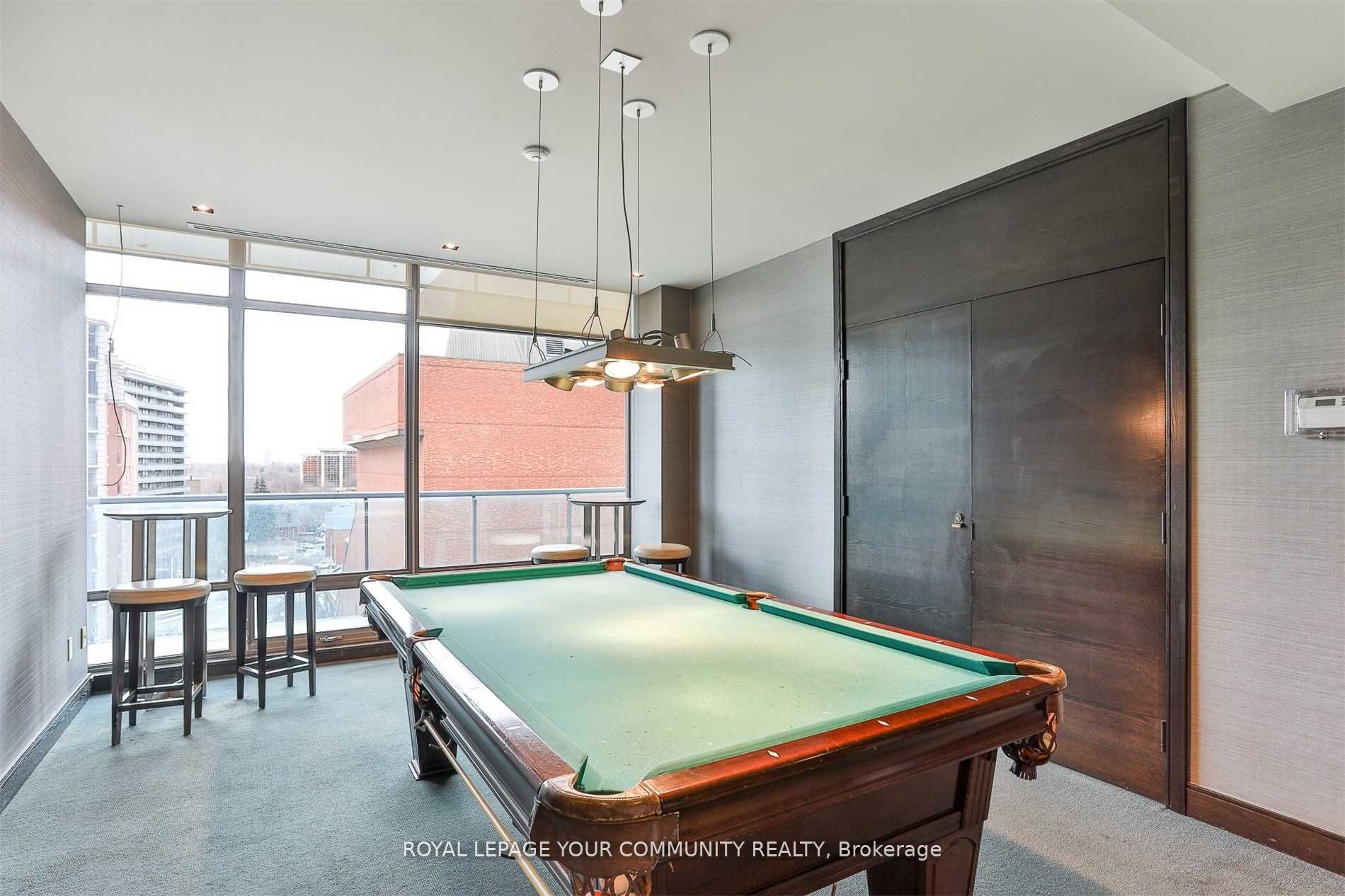 18 Yorkville Avenue 1801 Property Photo 20