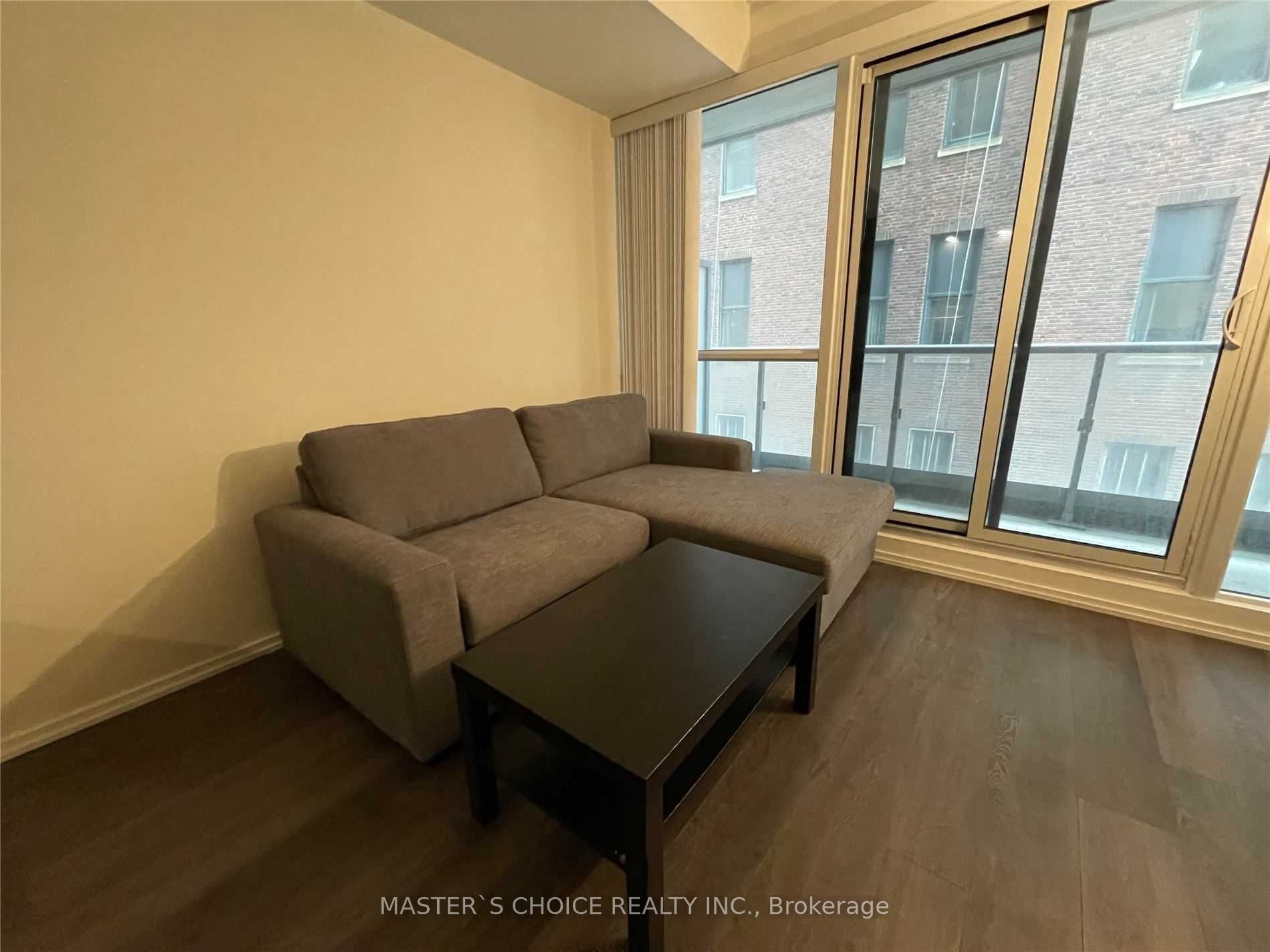 70 Temperance Street 709 Property Photo 2