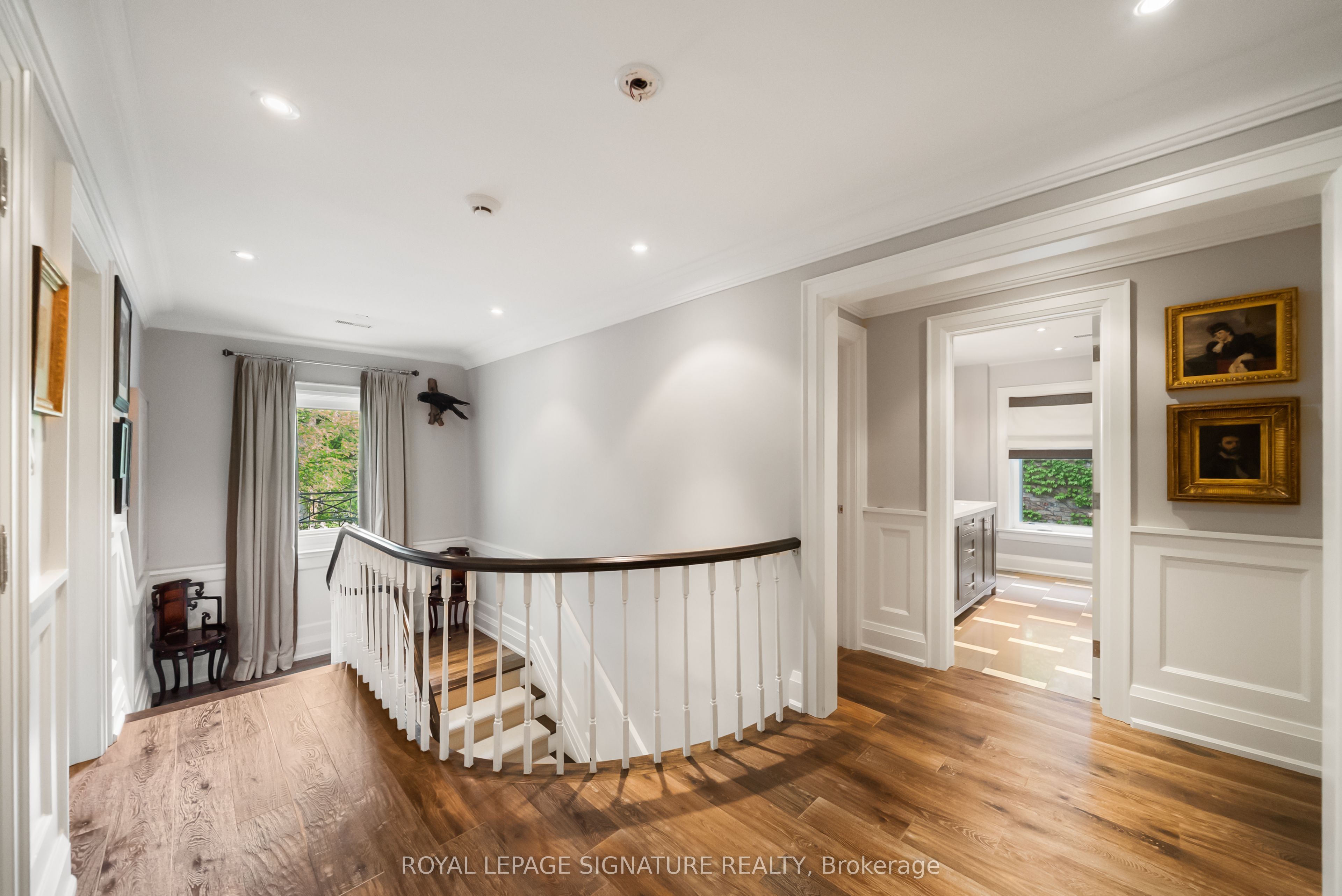 230 Strathallan Wood Property Photo 20