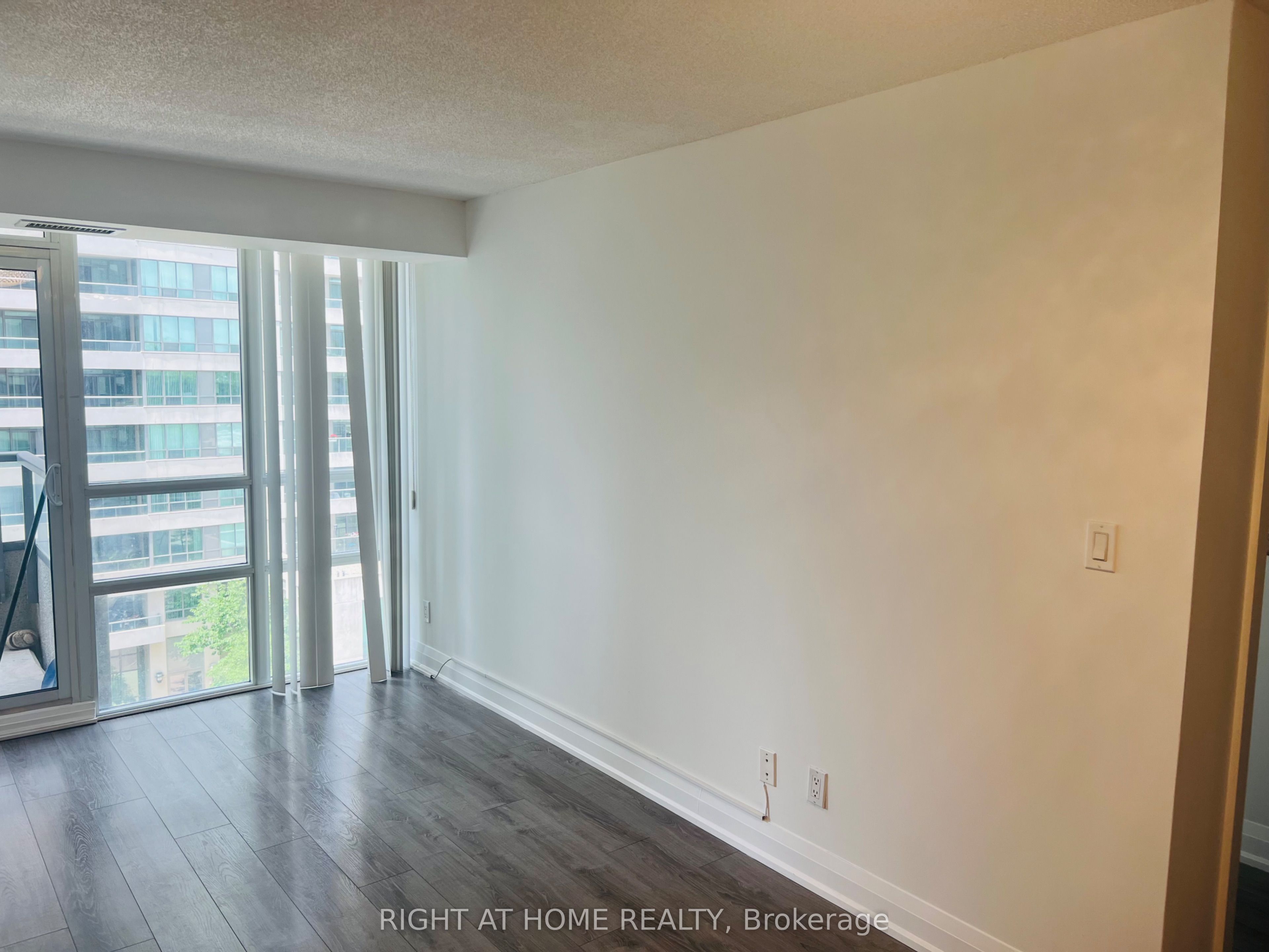 35 Hollywood Avenue 817 Property Photo 21
