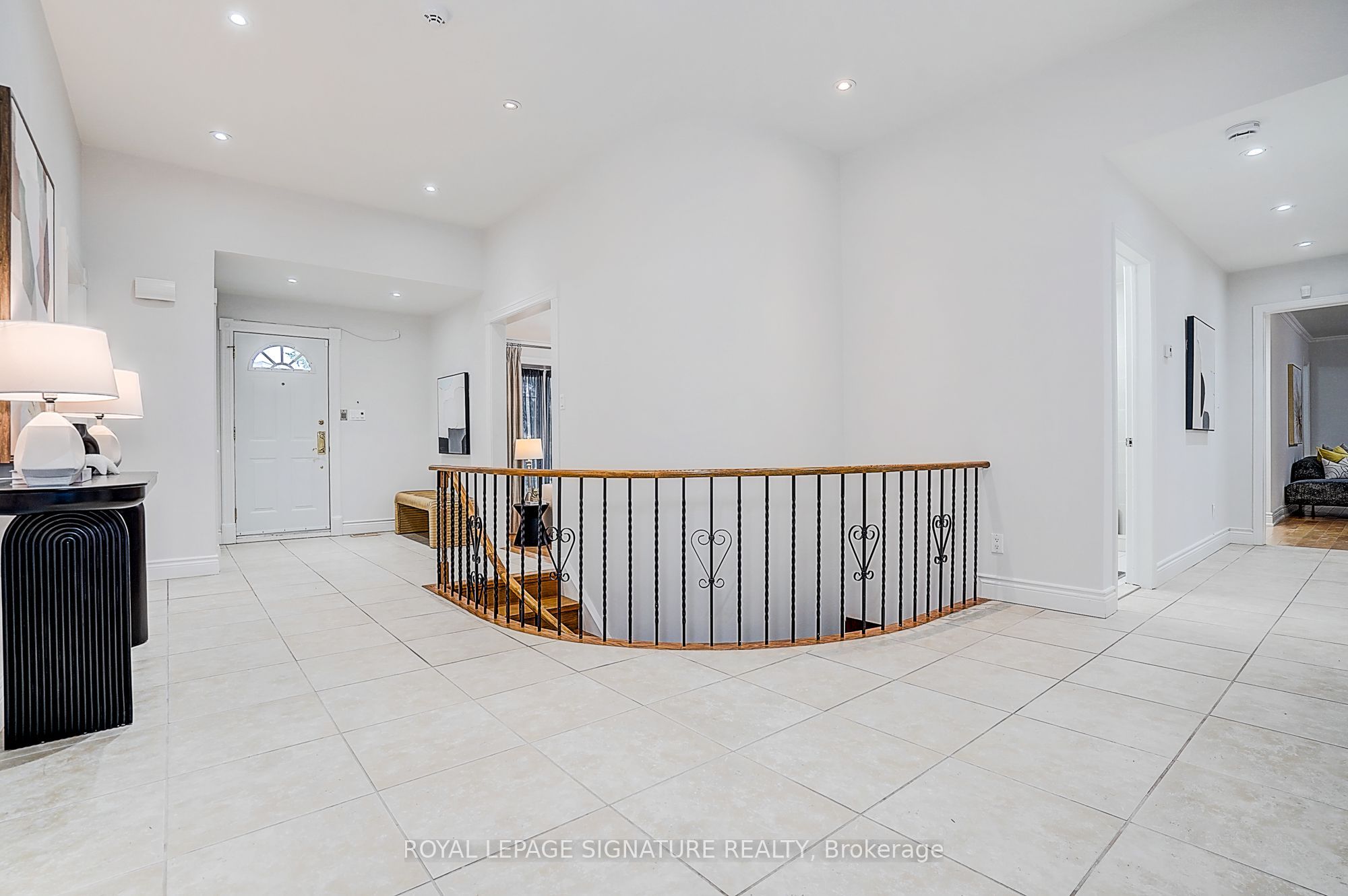 46 Caravan Drive Property Photo 4