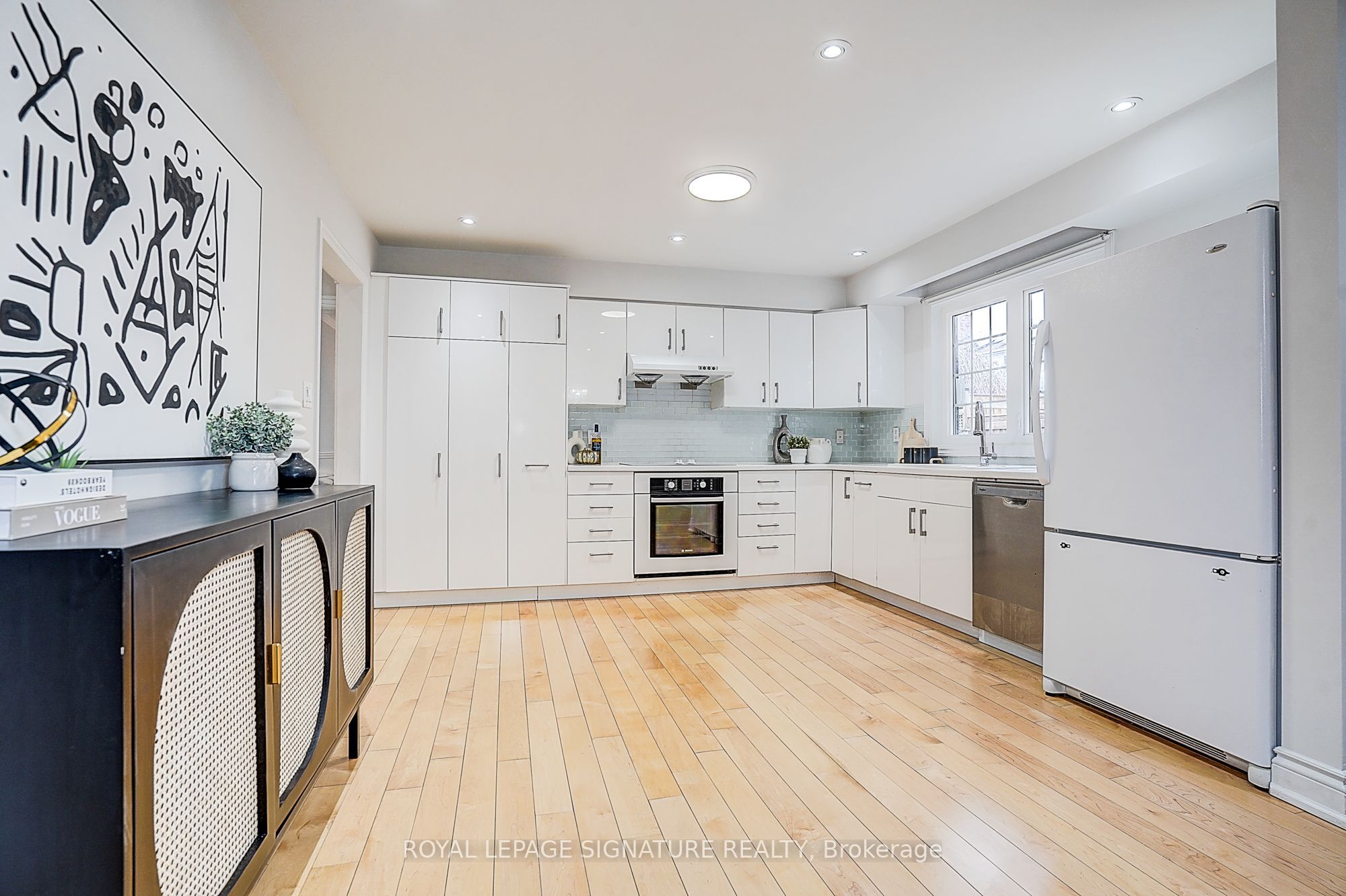 46 Caravan Drive Property Photo 10