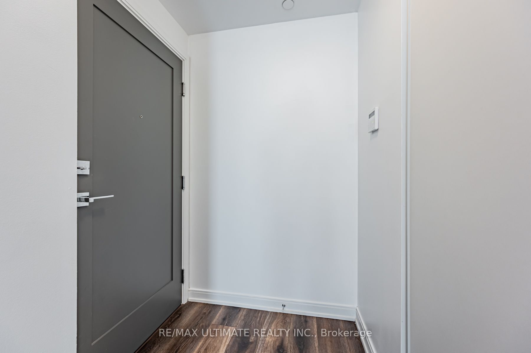 42 Charles Street E 1402 Property Photo 18
