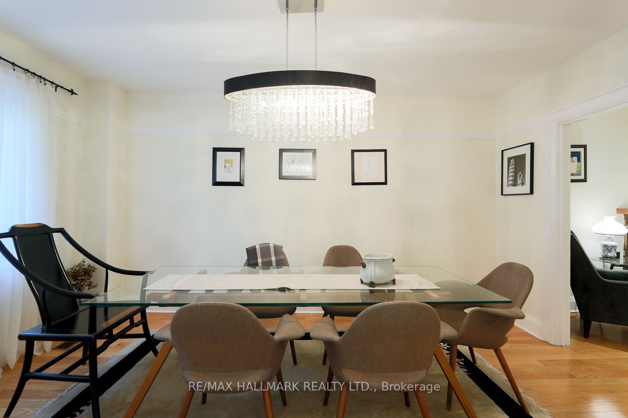 142 Hillsdale Avenue E Property Photo 9