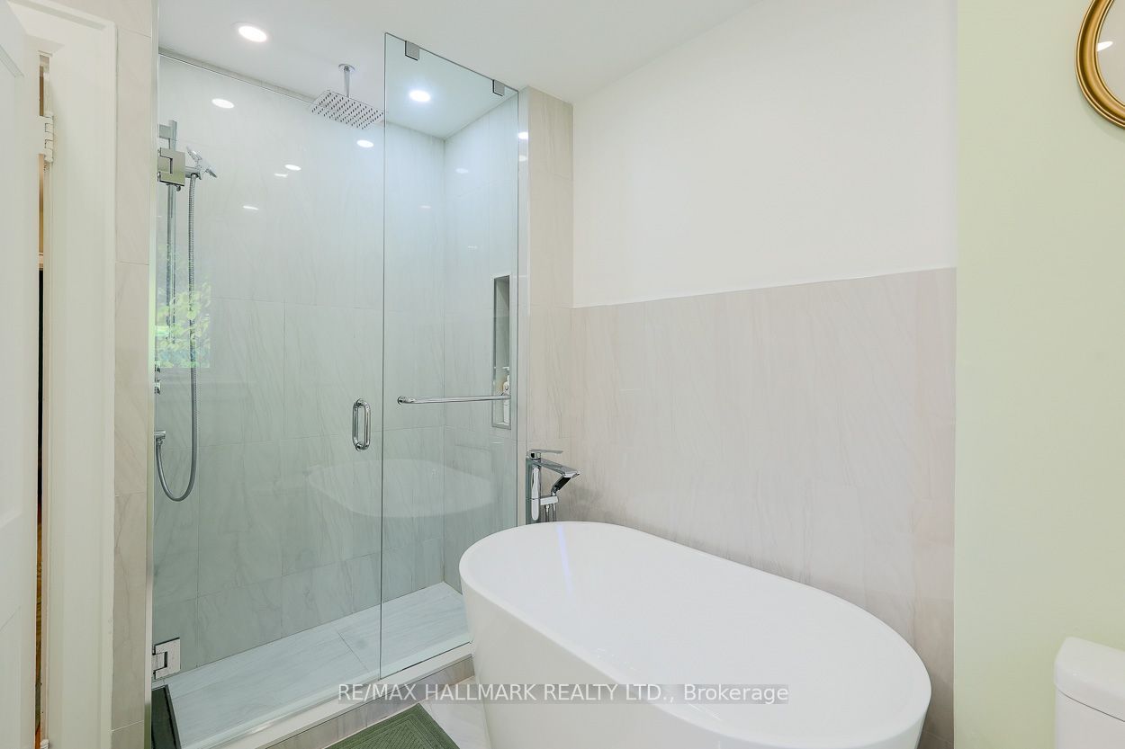 142 Hillsdale Avenue E Property Photo 22