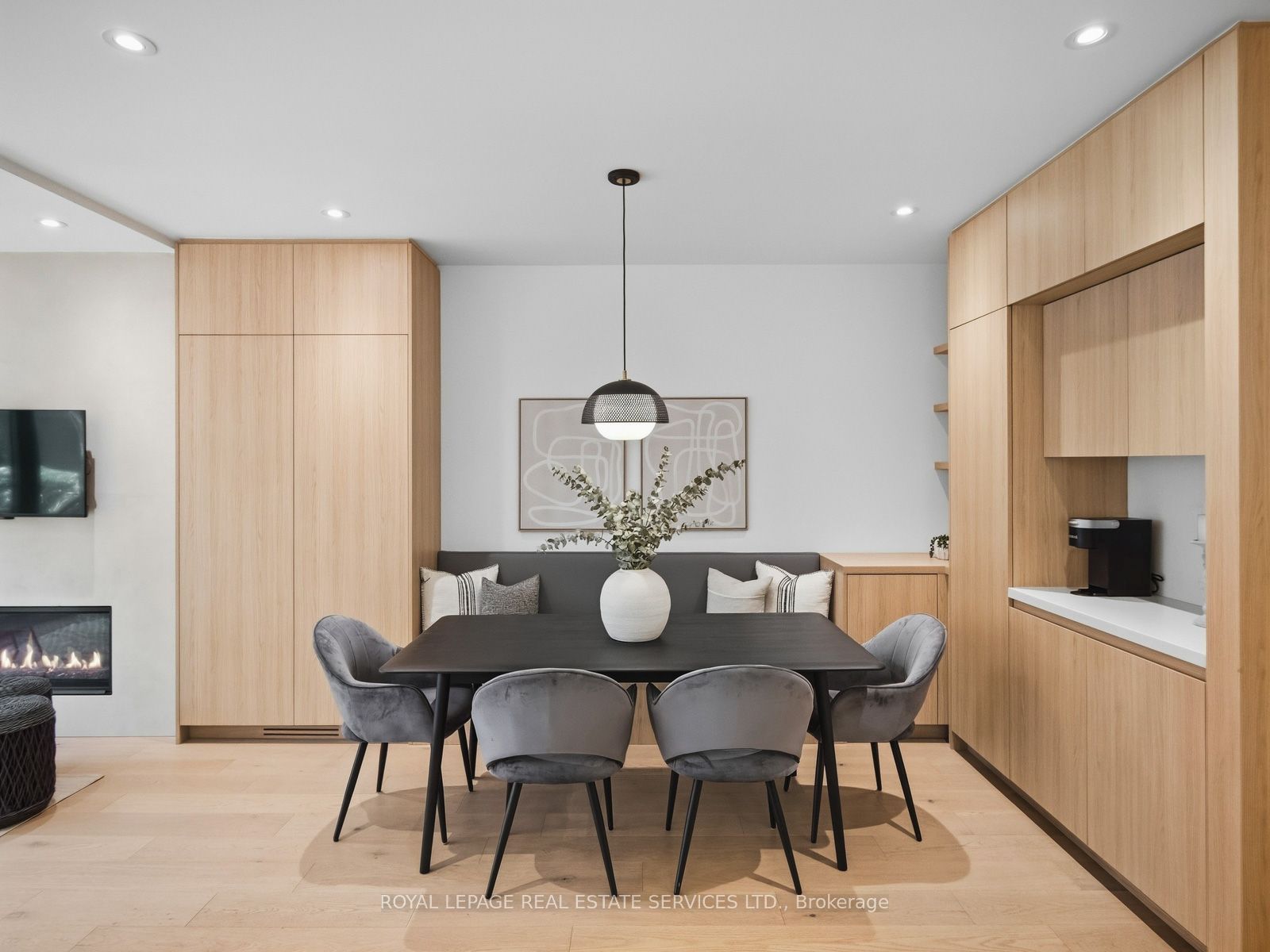 374 Spadina Road Property Photo 13
