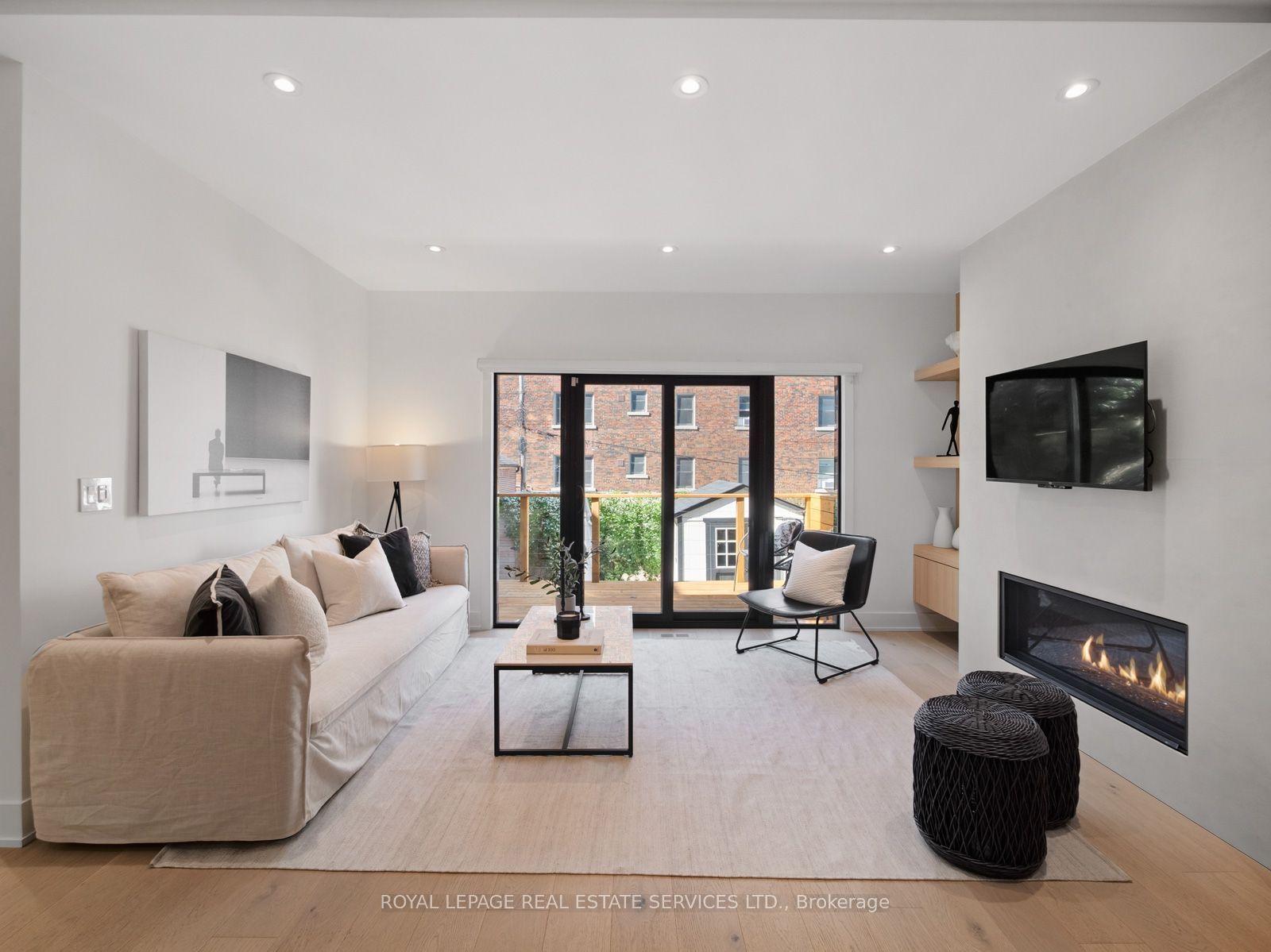 374 Spadina Road Property Photo 16