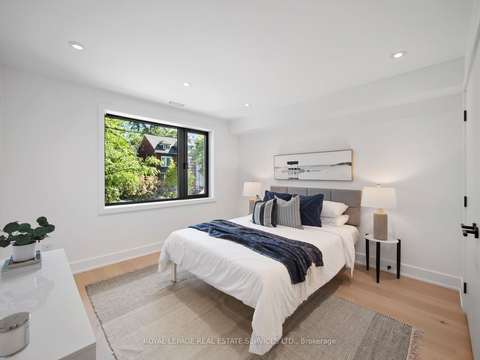 374 Spadina Road Property Photo 28