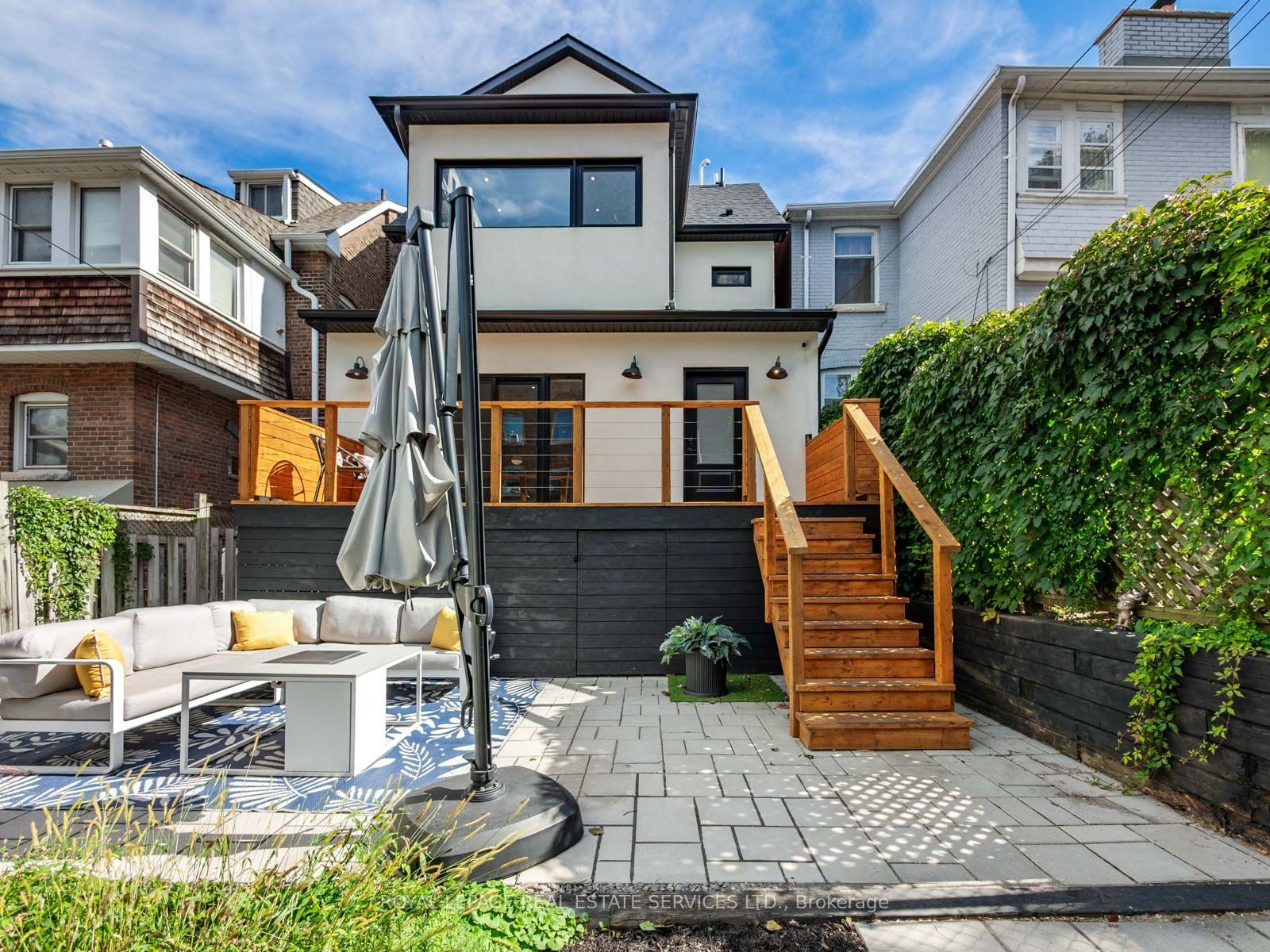 374 Spadina Road Property Photo 45