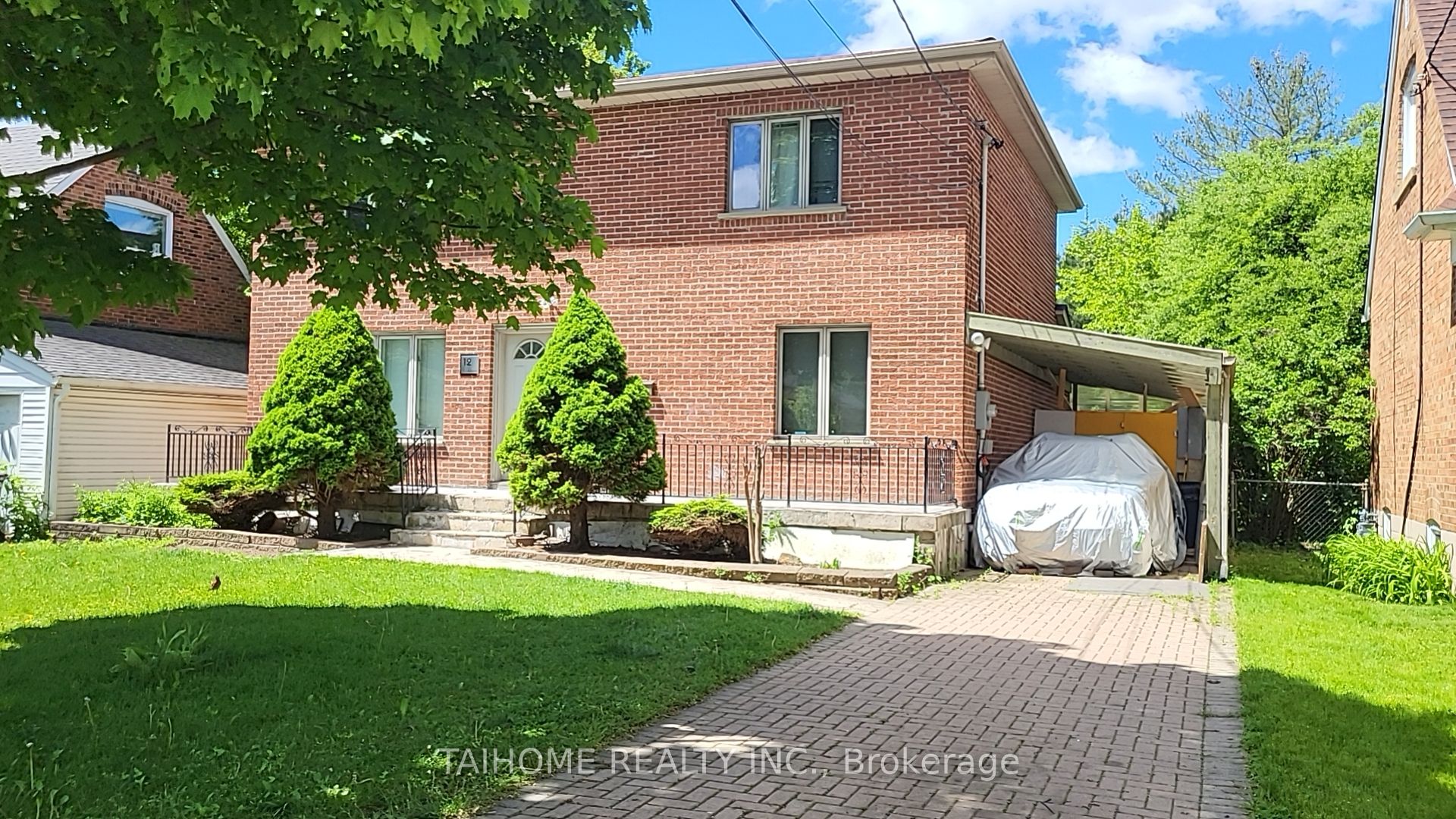 12 Vonda Avenue Property Photo 5