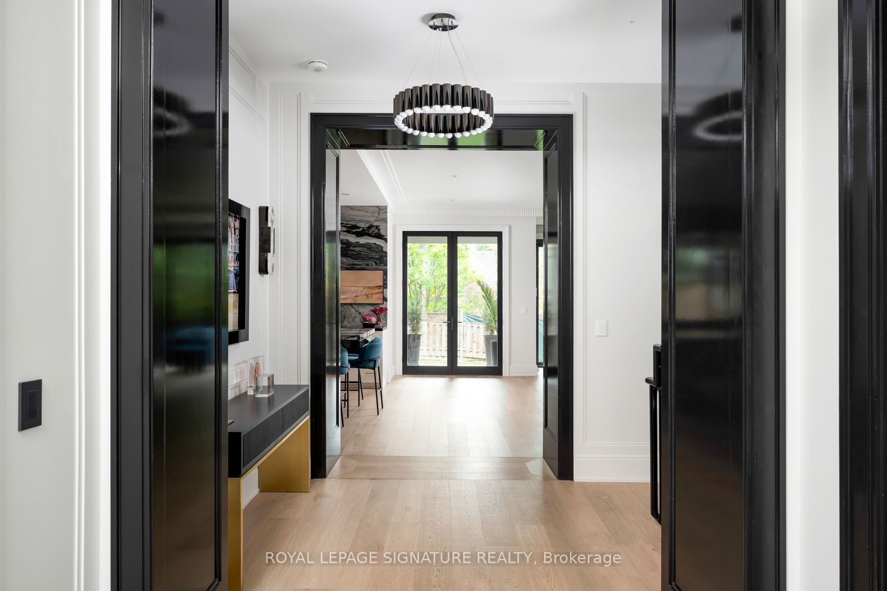 20 Rochester Avenue Property Photo 2