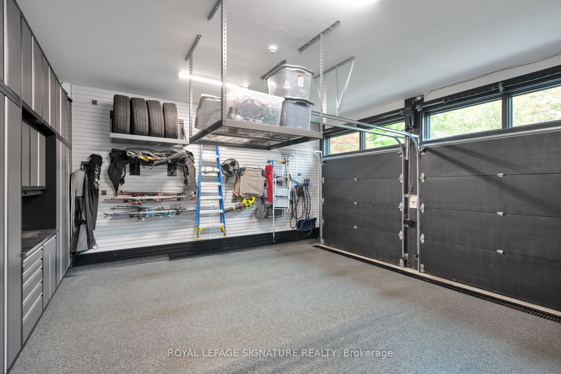 20 Rochester Avenue Property Photo 39
