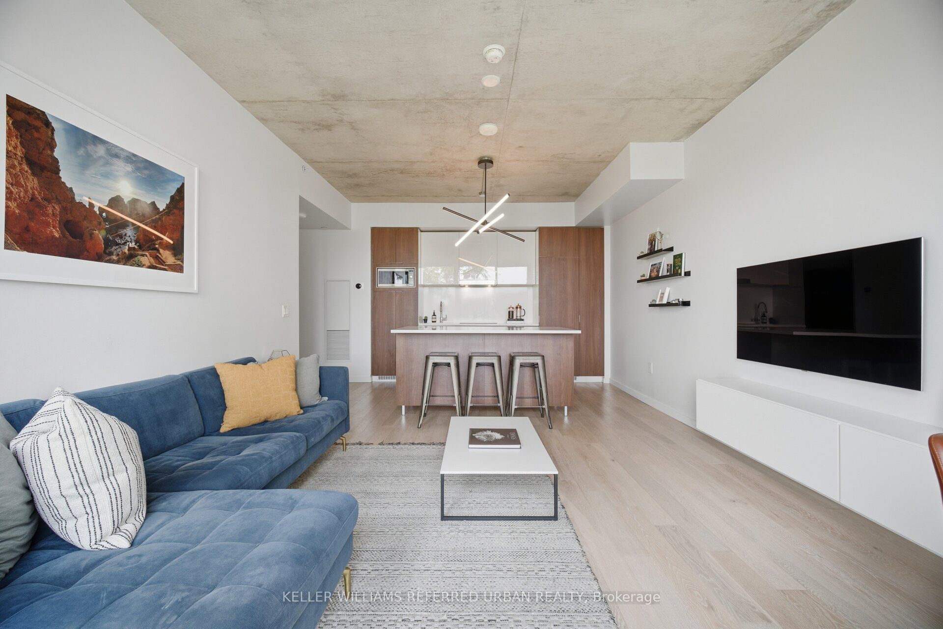 170 Bayview Avenue Th105 Property Photo 7