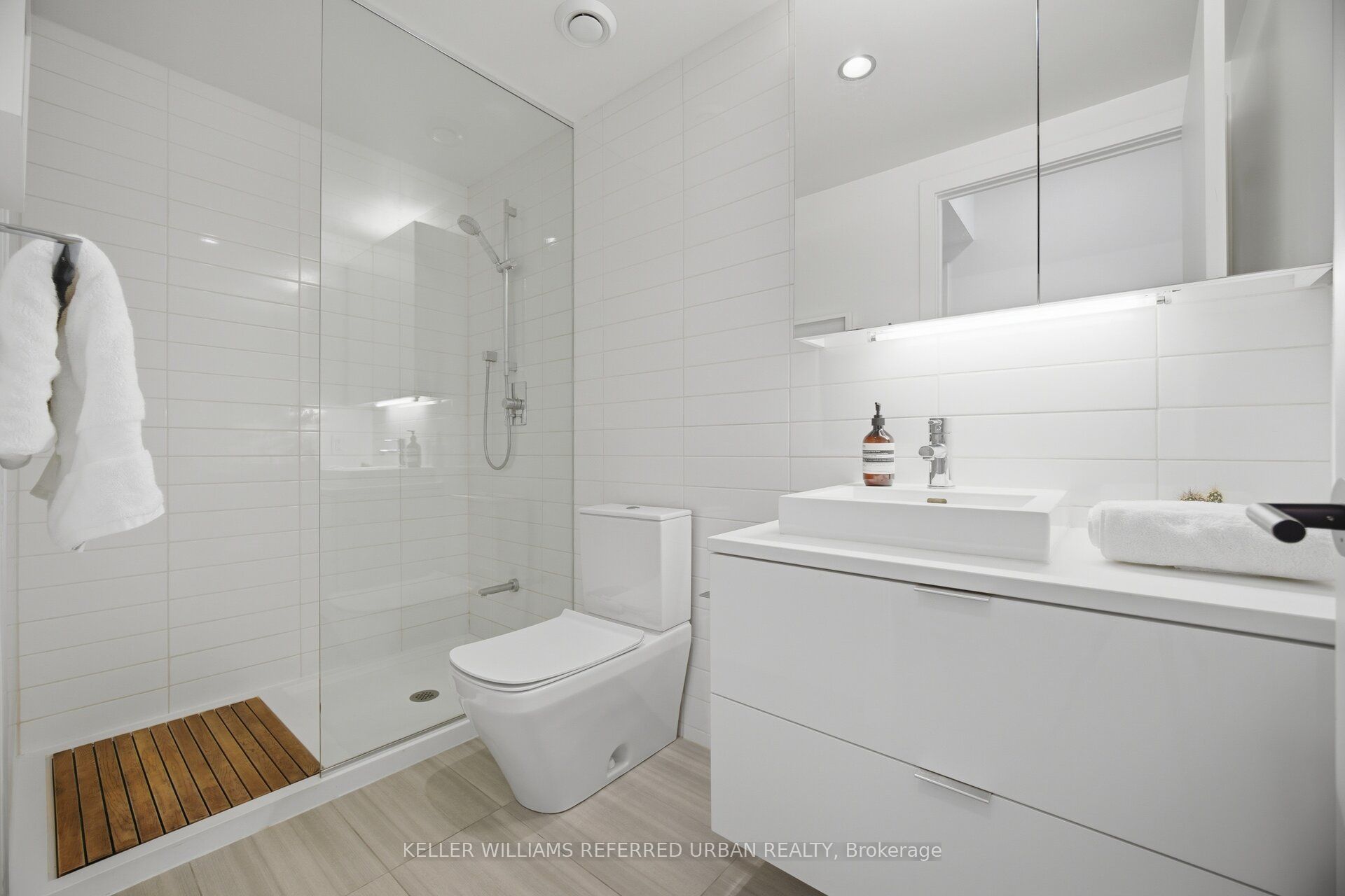 170 Bayview Avenue Th105 Property Photo 19