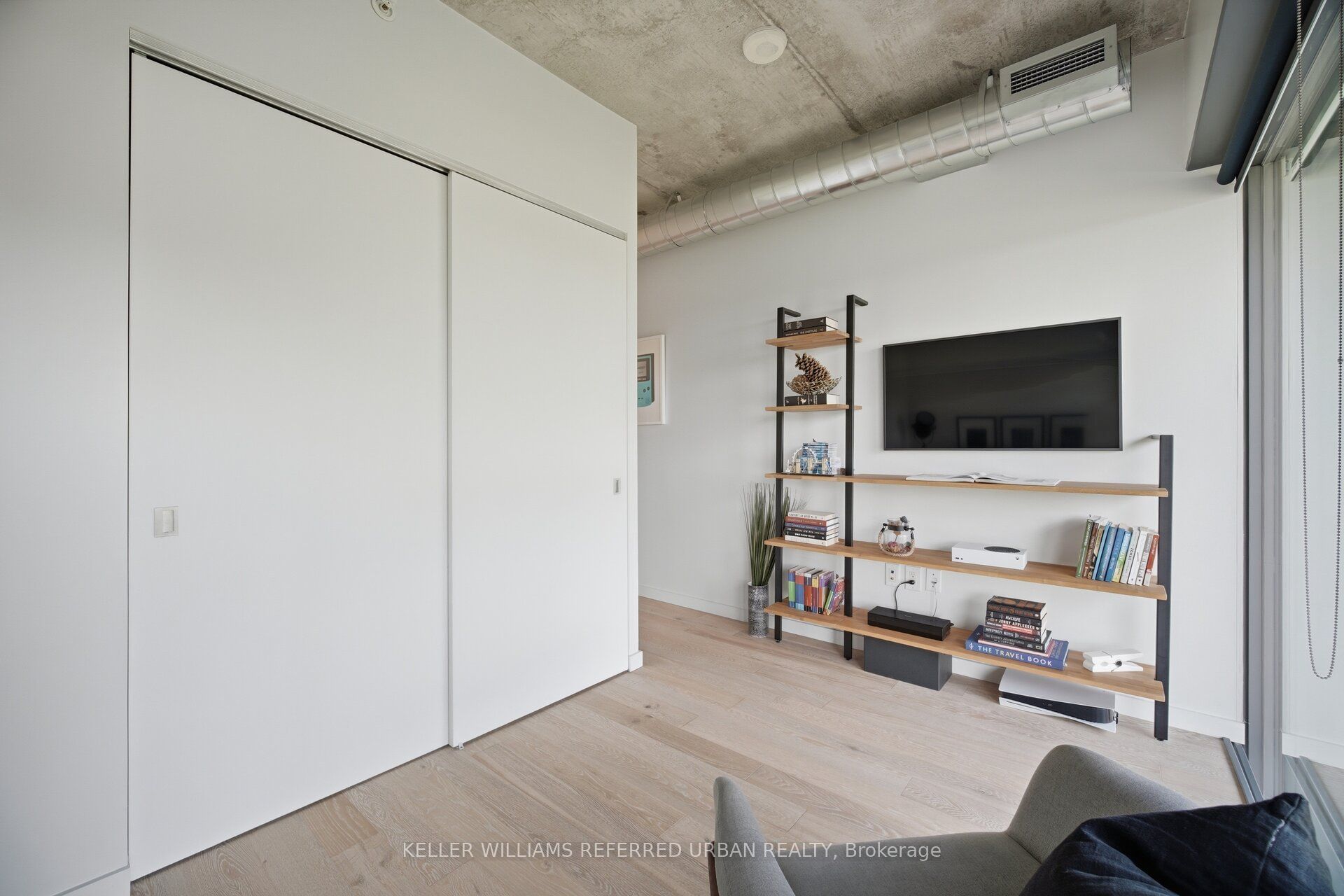 170 Bayview Avenue Th105 Property Photo 21