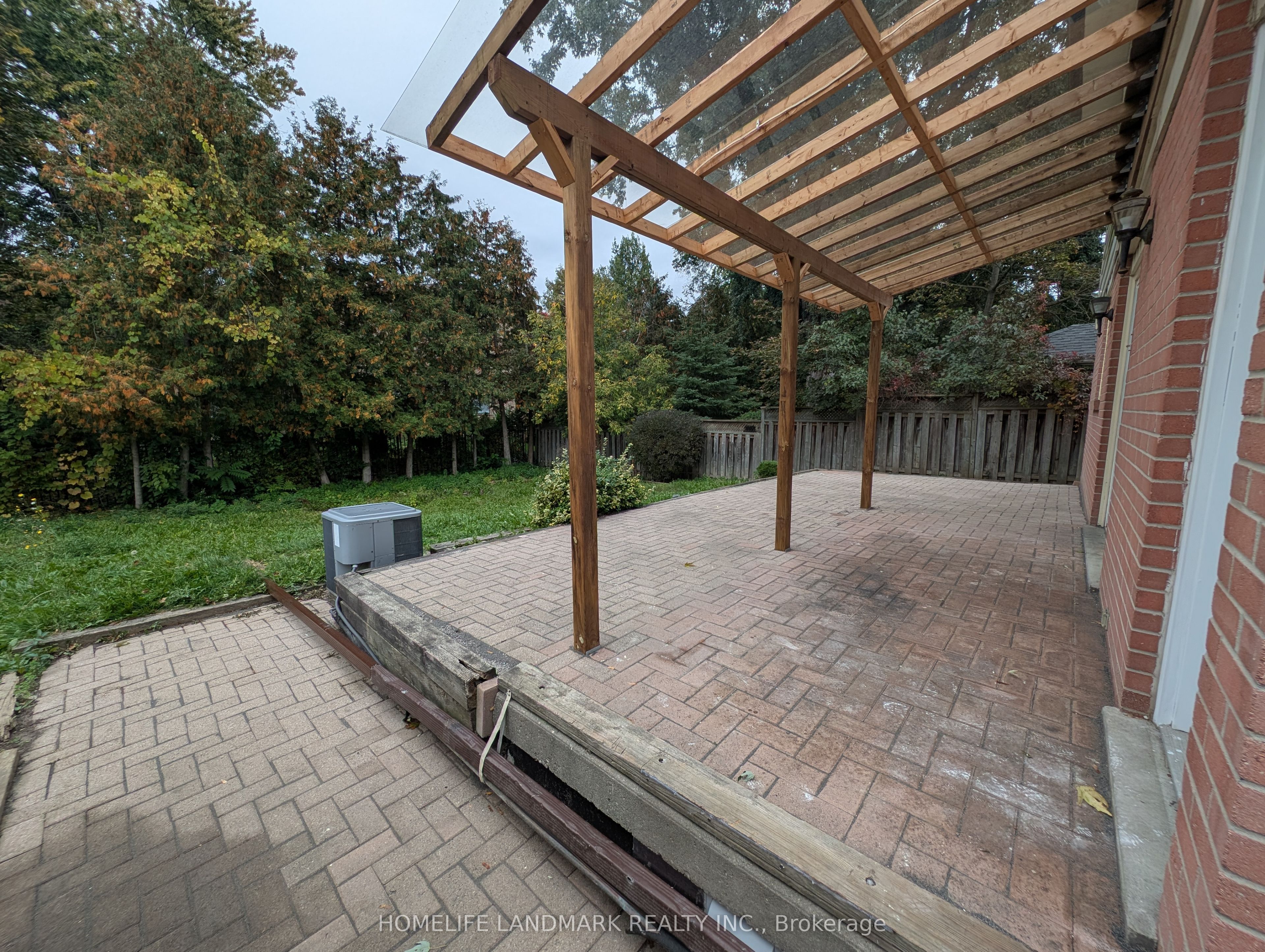22 Threadneedle Crescent Property Photo 26