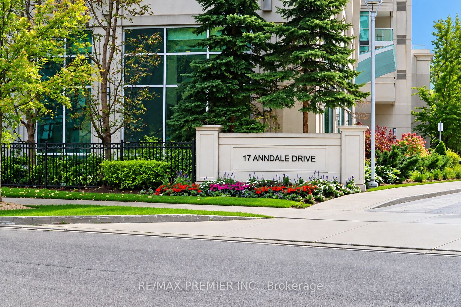 17 Anndale Drive 316
