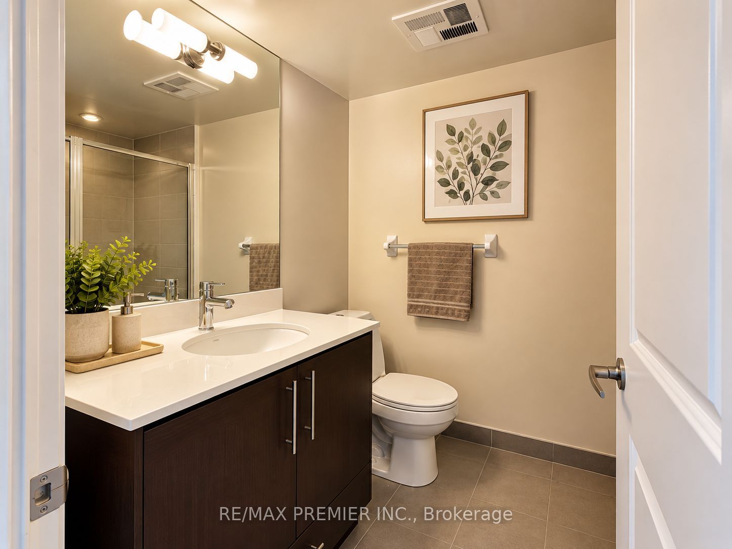 17 Anndale Drive 316 Property Photo 13
