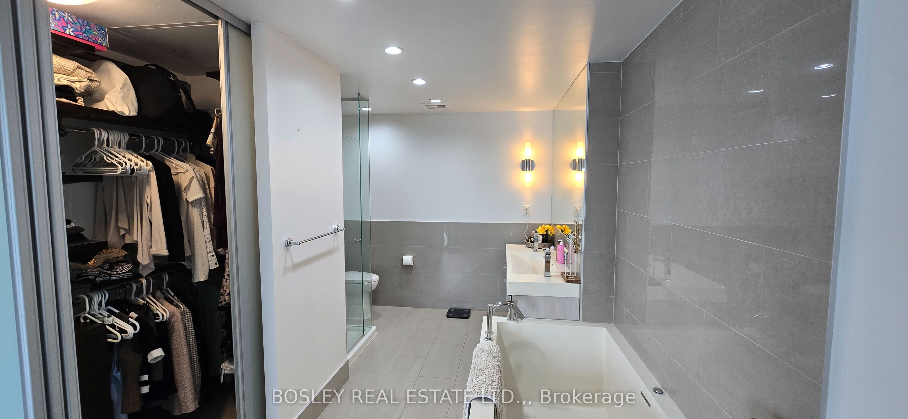 70 Distillery Lane 3107 Property Photo 13