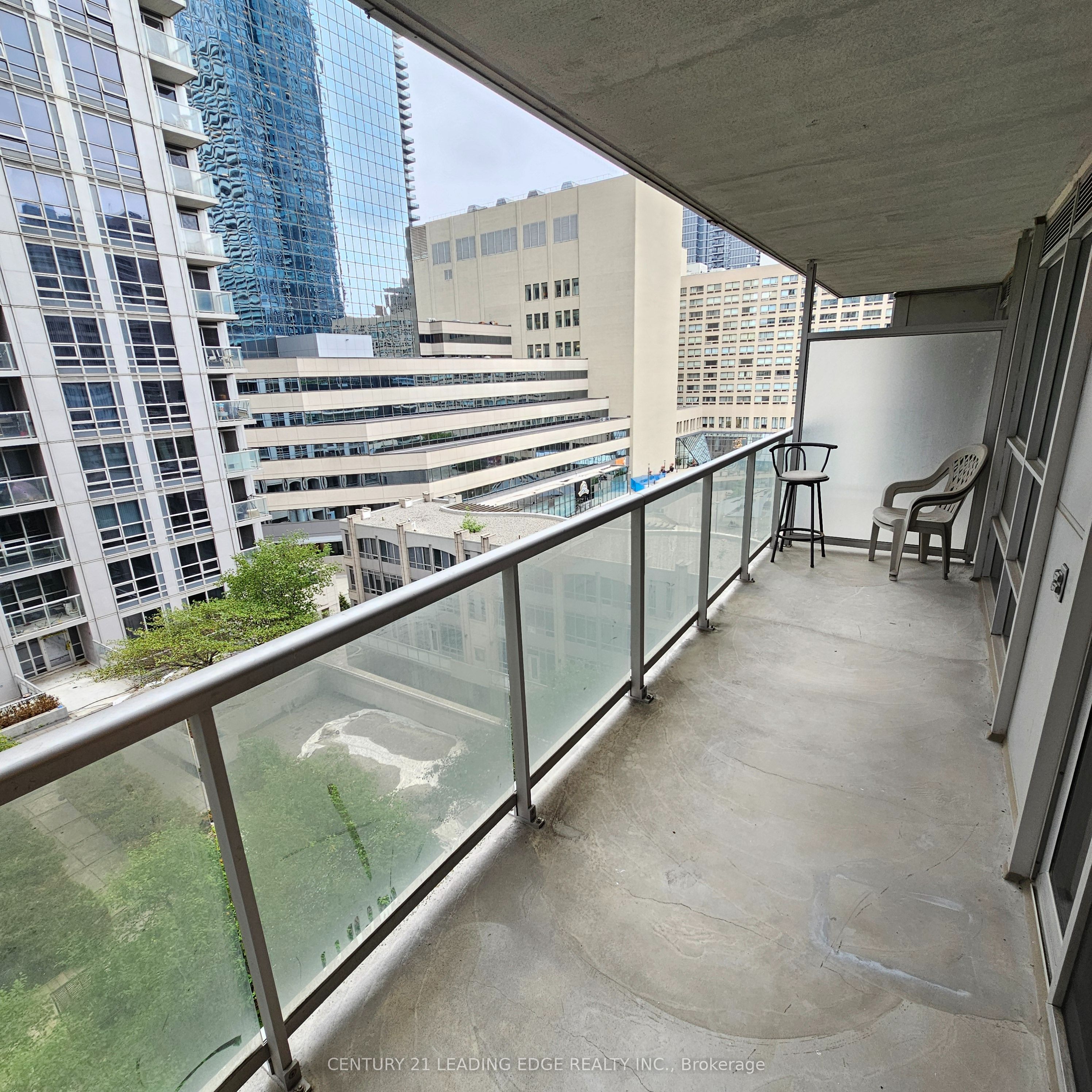 761 Bay Street 714 Property Photo 13
