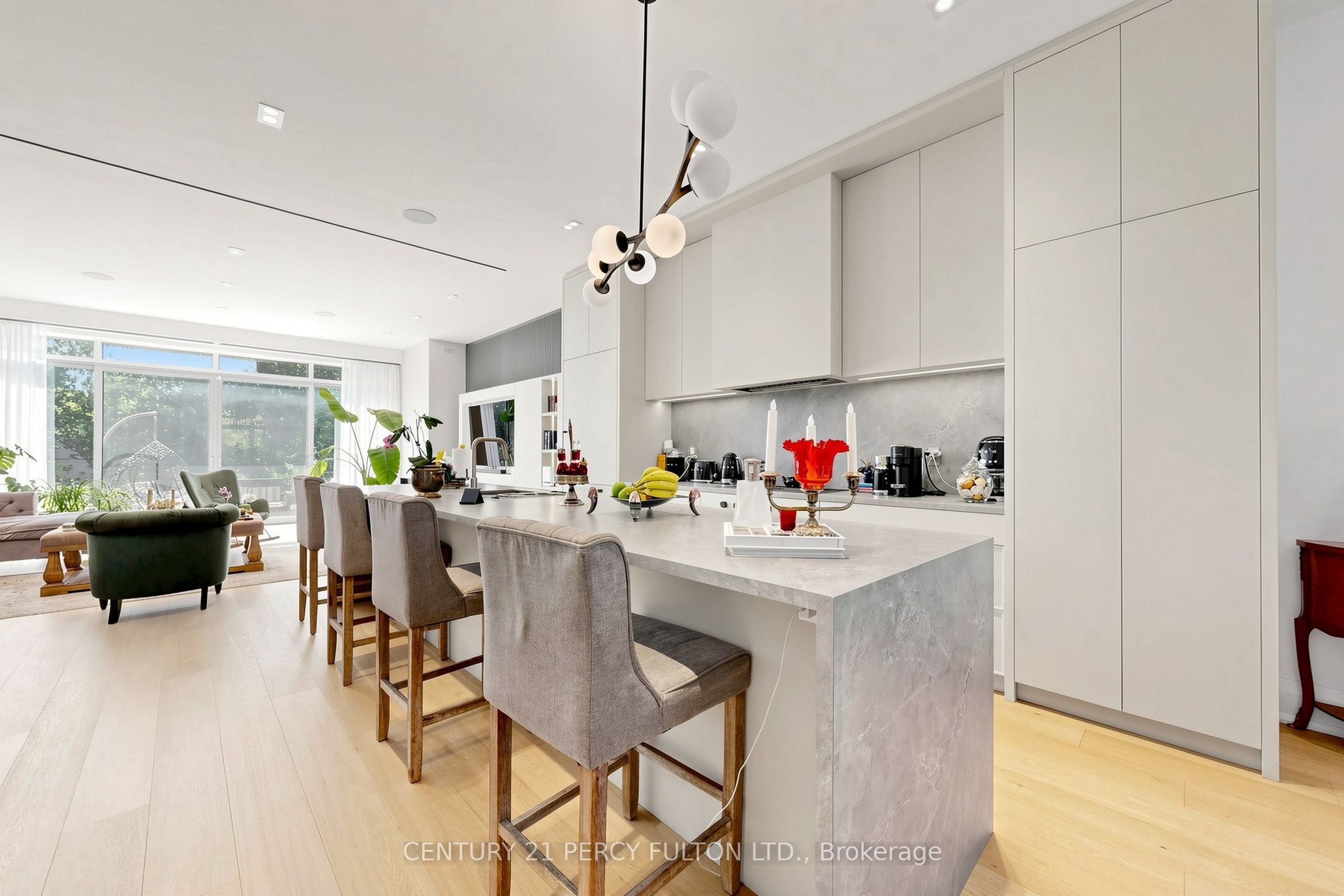 171 Elmwood Avenue Property Photo 12
