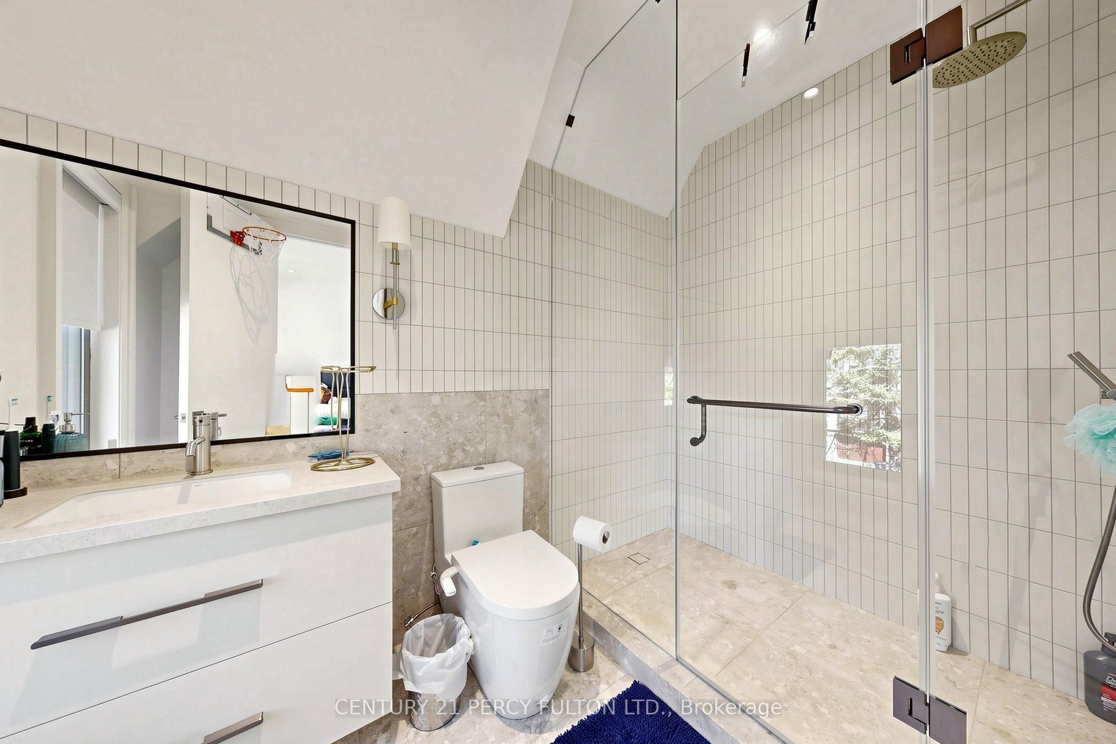 171 Elmwood Avenue Property Photo 31