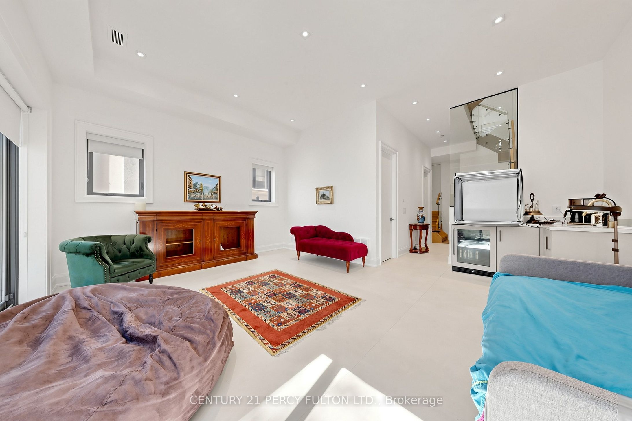 171 Elmwood Avenue Property Photo 44