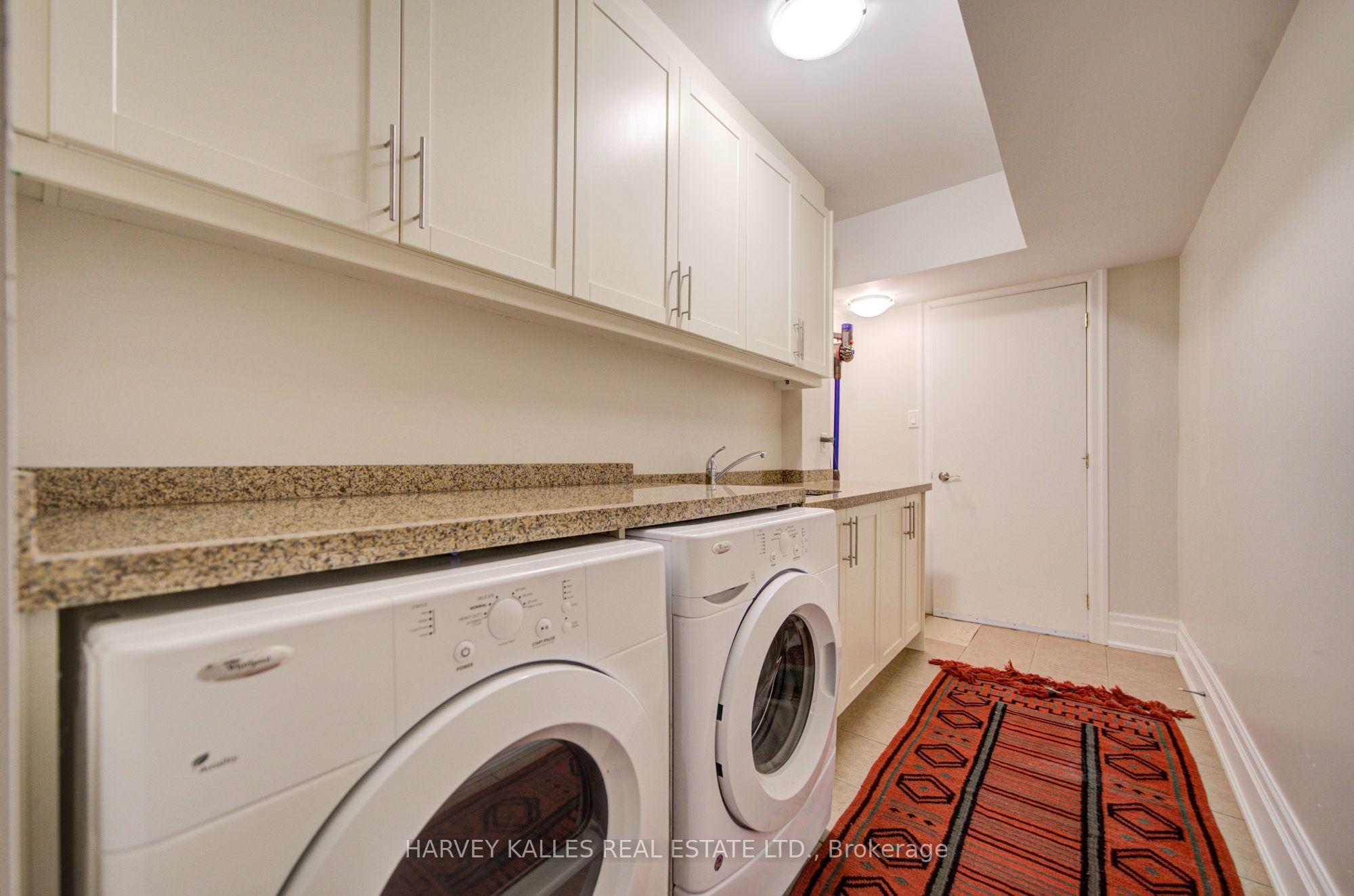 328 Douglas Avenue Property Photo 41