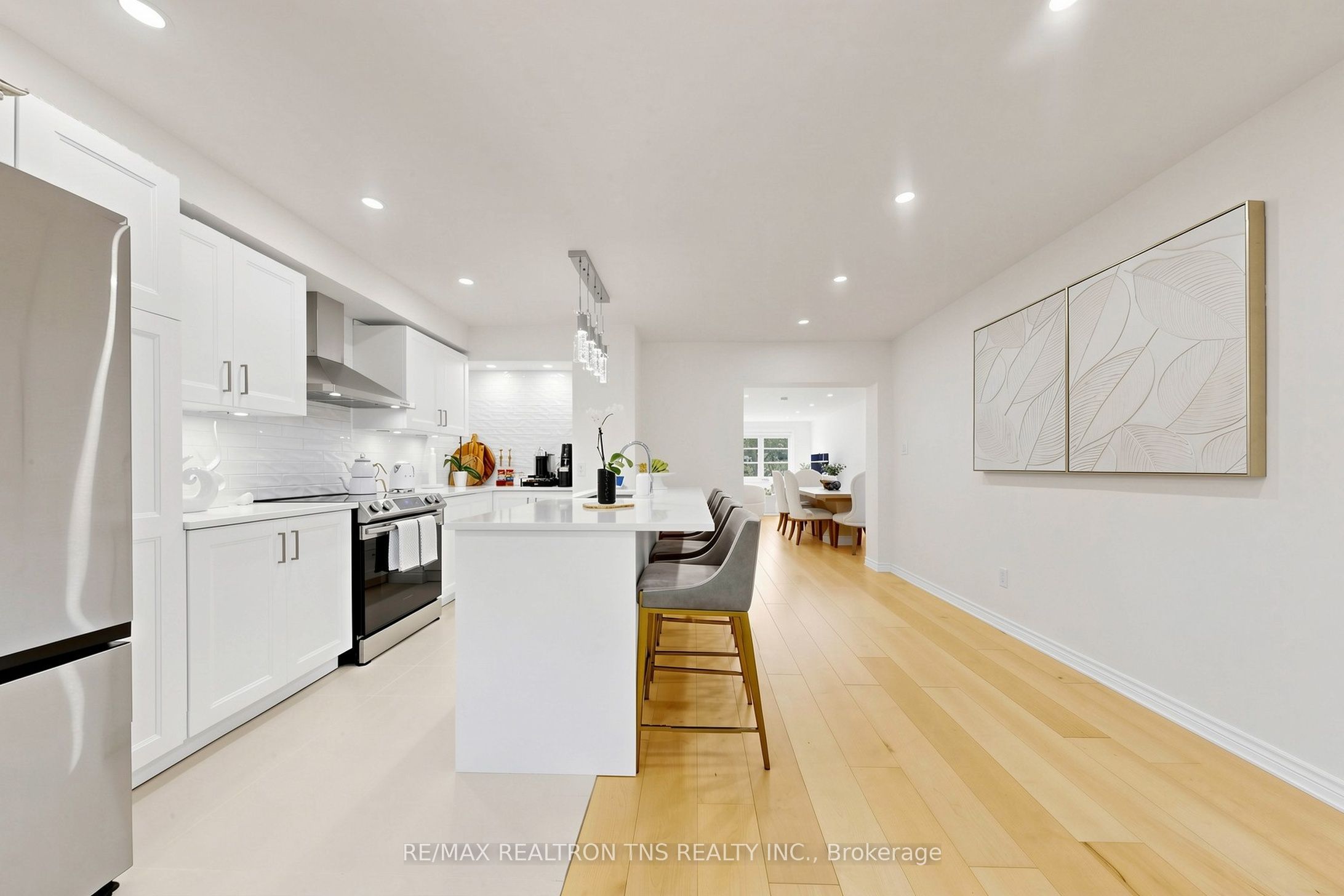 136 Glenvale Boulevard Property Photo 15