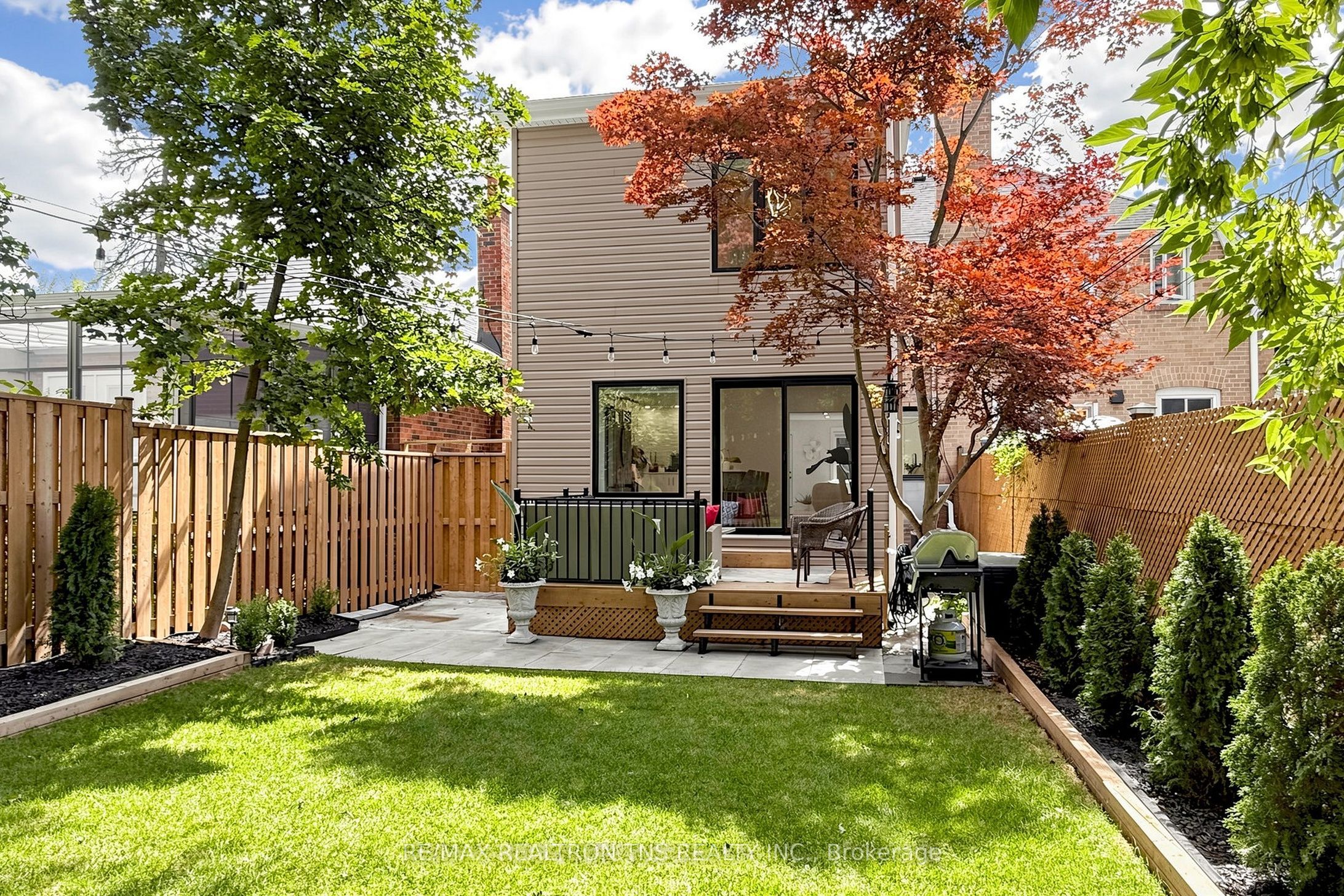 136 Glenvale Boulevard Property Photo 43
