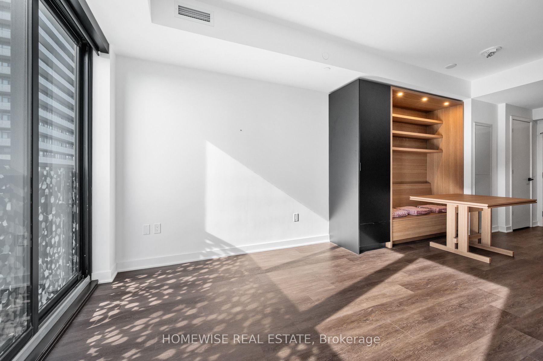 55 Charles Street E 4506 Property Photo 10