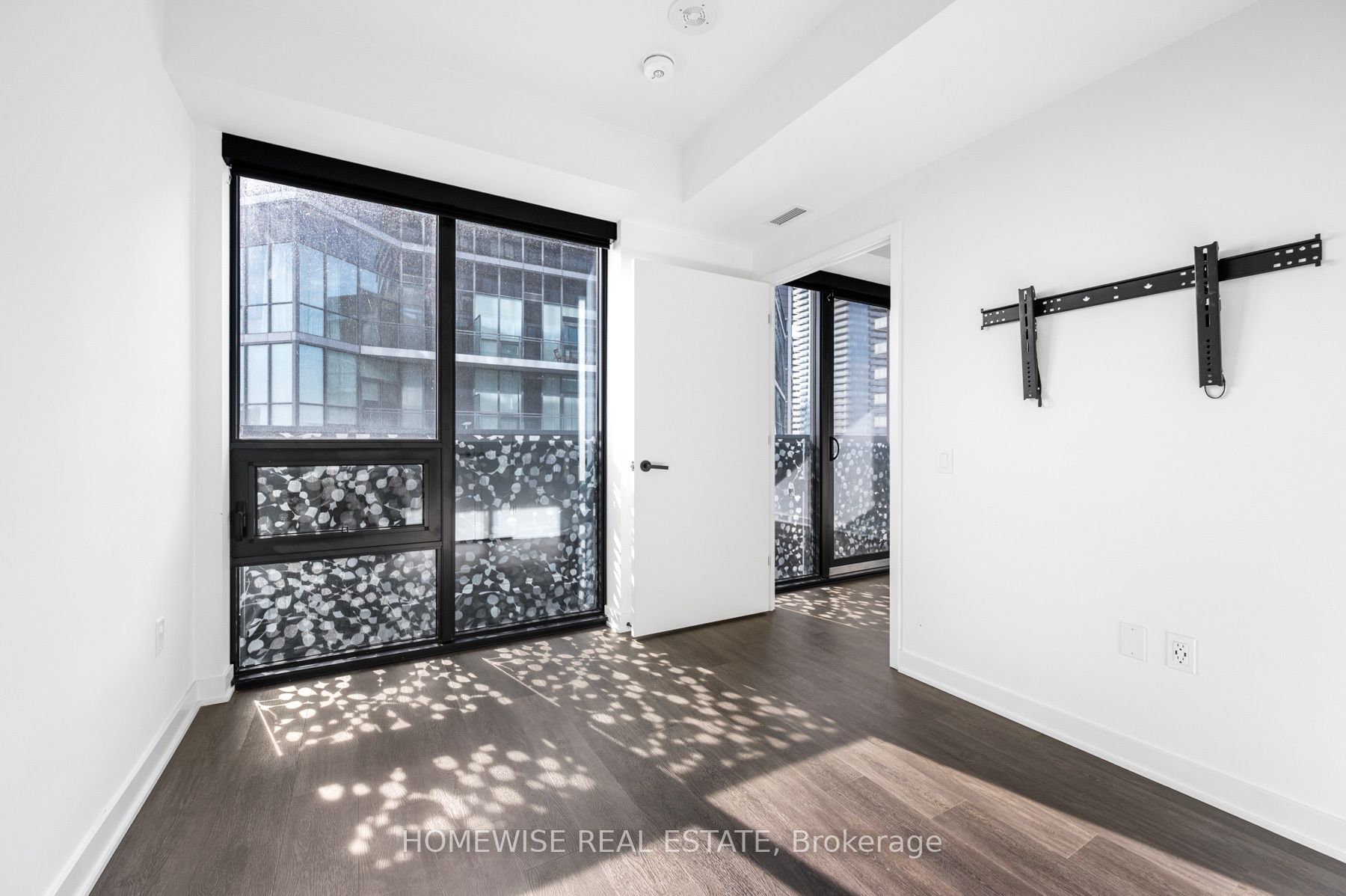 55 Charles Street E 4506 Property Photo 11