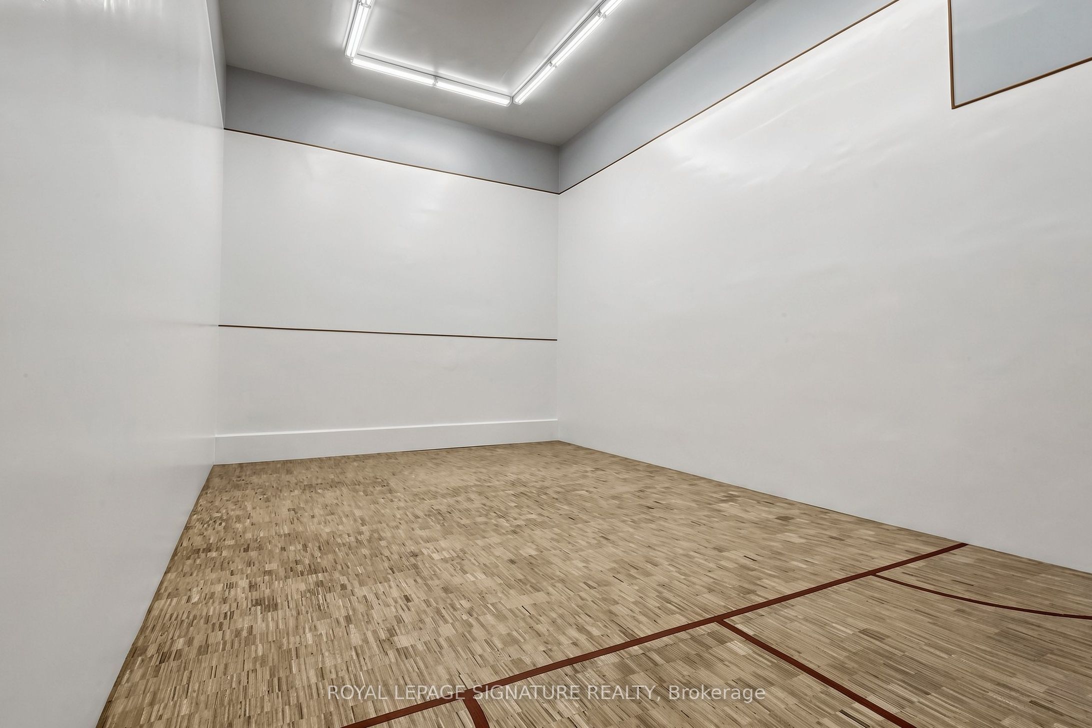 1555 Finch Avenue E 1901 Property Photo 35