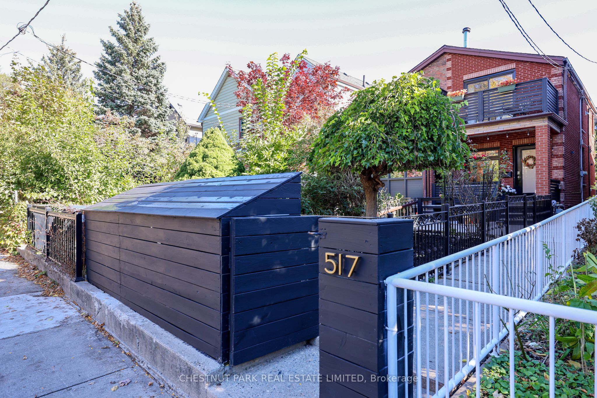 517 Crawford Street Property Photo 1