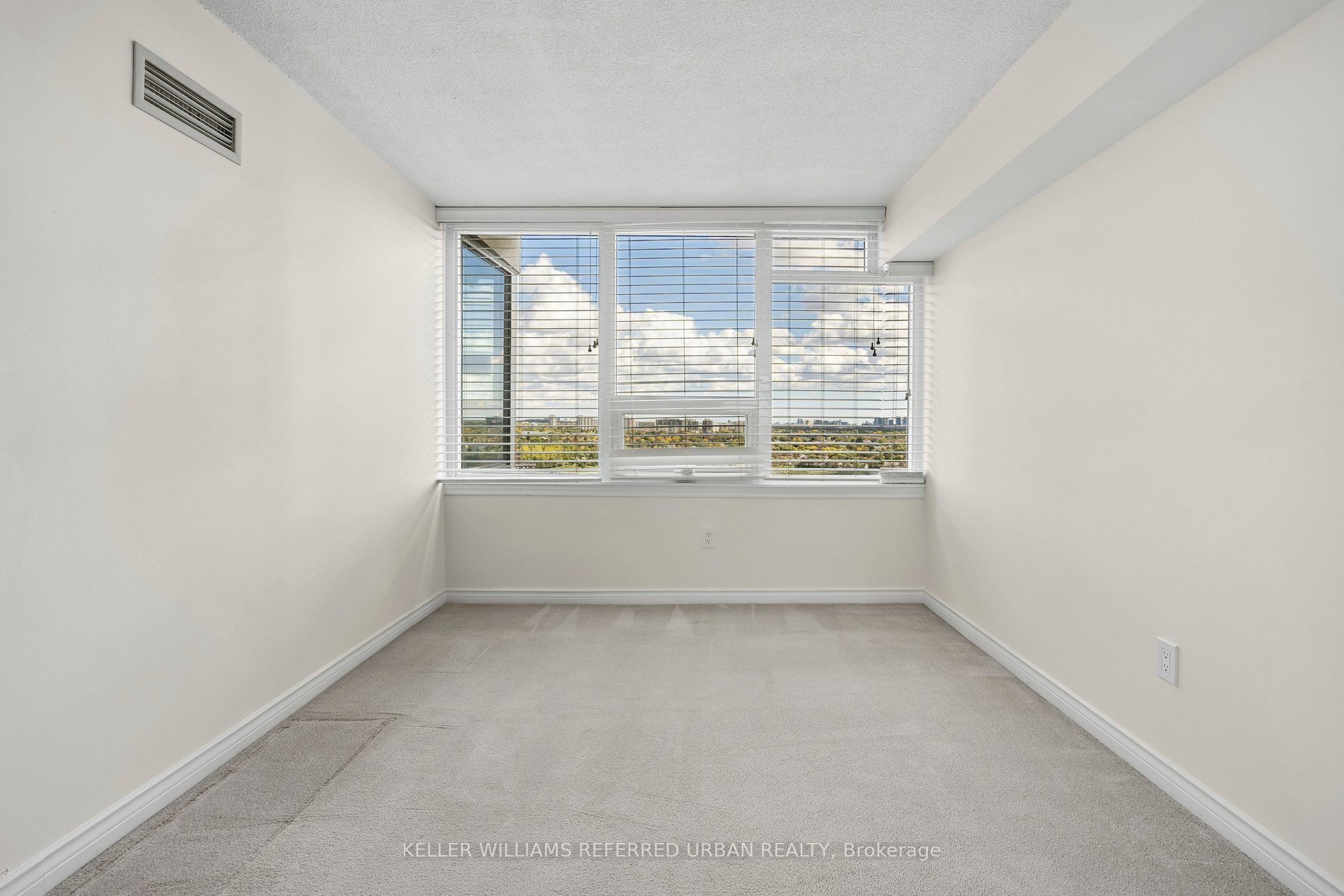 55 Skymark Drive 2107 Property Photo 29